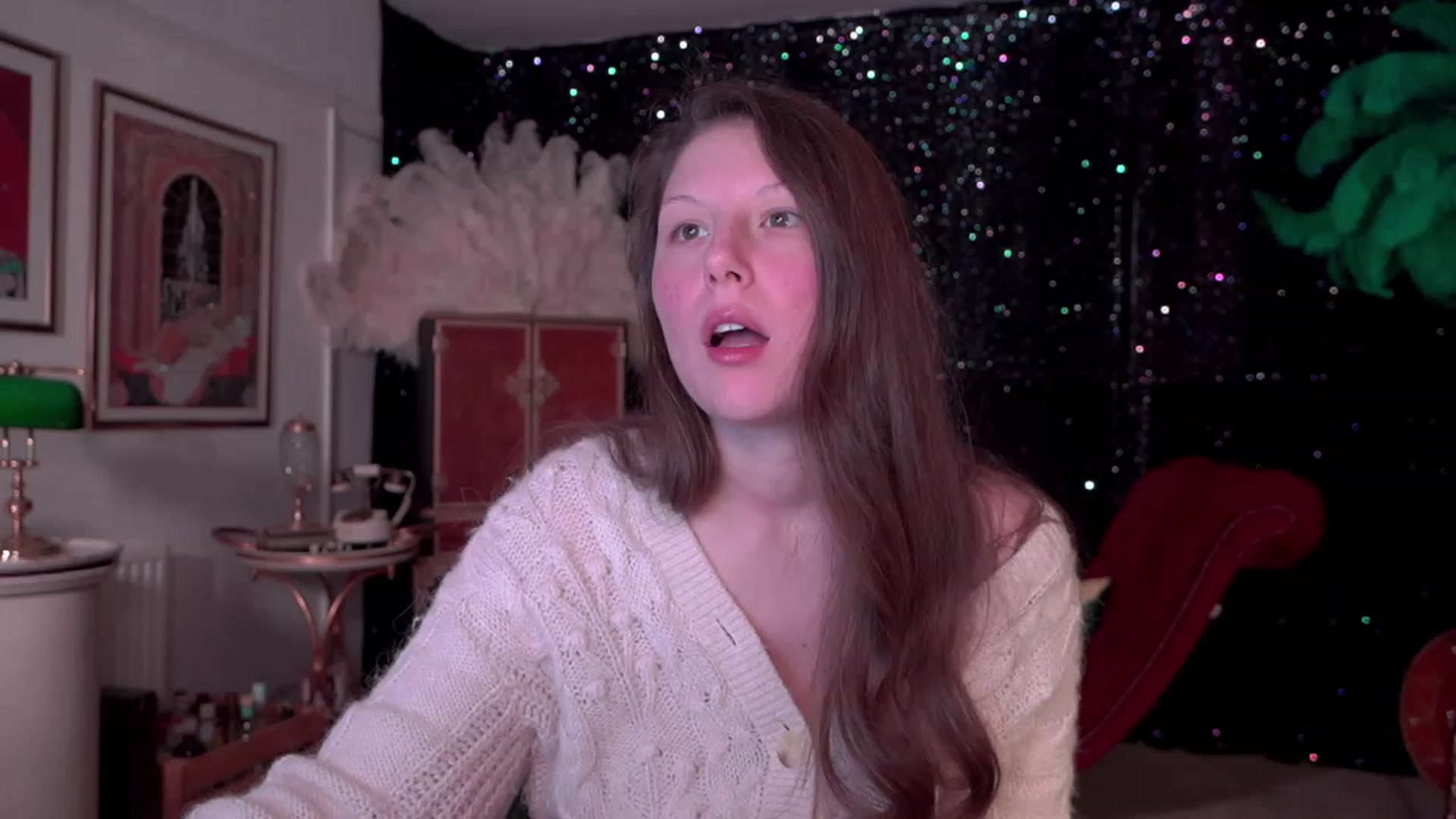Gallery image thumbnail from AgentTease's myfreecams stream on, 12/16/2022, 03:14 image 19 of 20