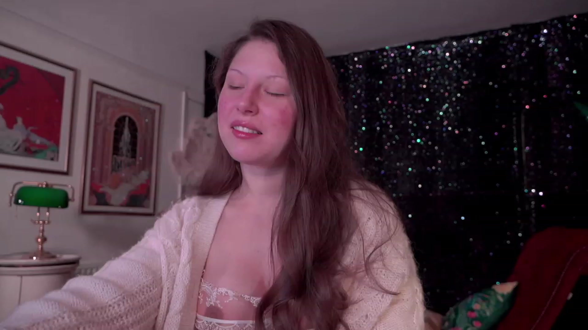 Gallery image thumbnail from AgentTease's myfreecams stream on, 12/16/2022, 03:14 image 7 of 20