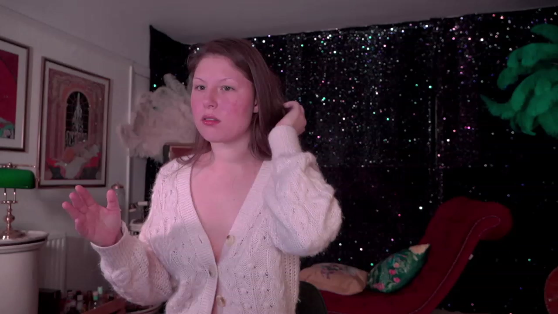 Gallery image thumbnail from AgentTease's myfreecams stream on, 12/16/2022, 03:14 image 17 of 20