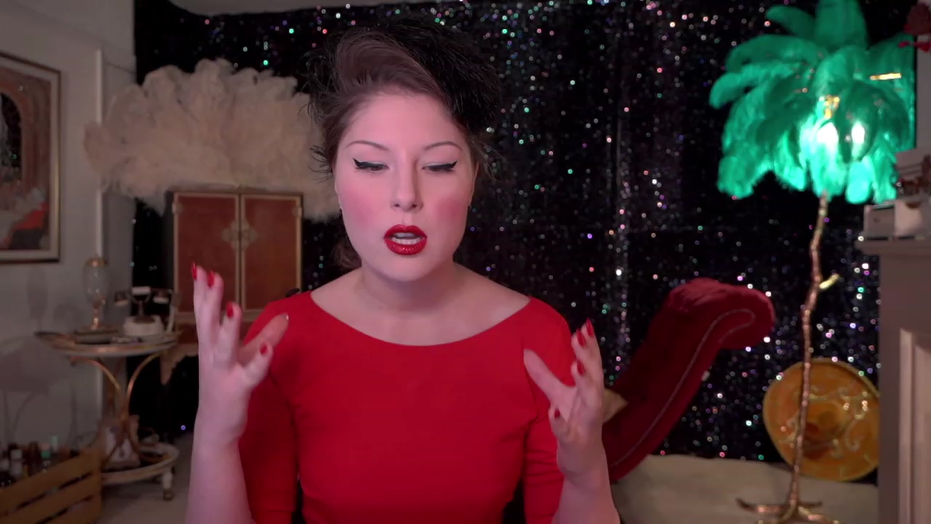 Gallery image thumbnail from AgentTease's myfreecams stream on, 12/27/2022, 24:42 image 15 of 20