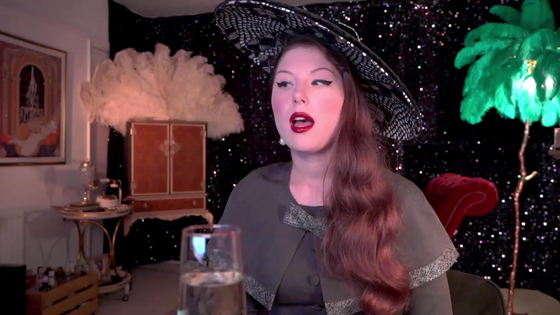 Gallery image thumbnail from AgentTease's myfreecams stream on, 12/31/2022, 02:32 image 7 of 20