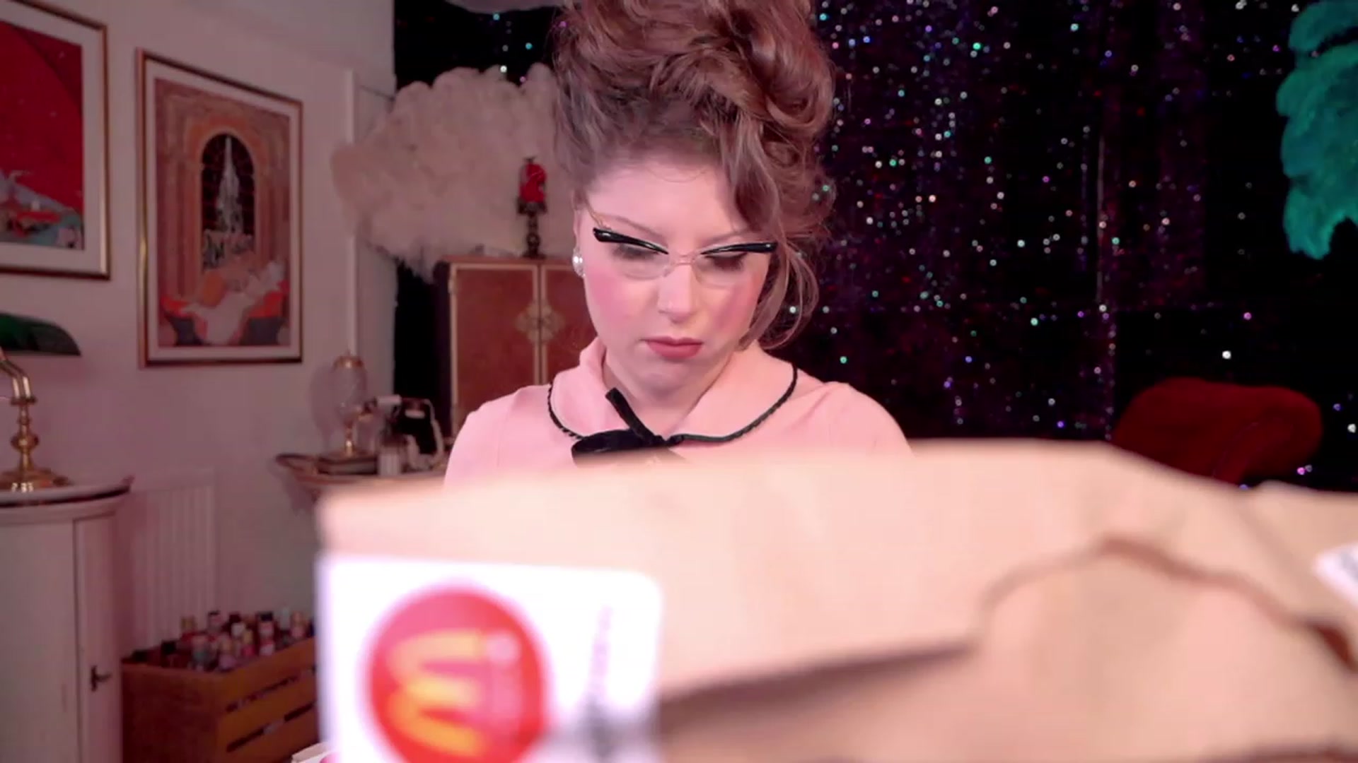 Gallery image thumbnail from AgentTease's myfreecams stream on, 02/15/2023, 24:02 image 1 of 20