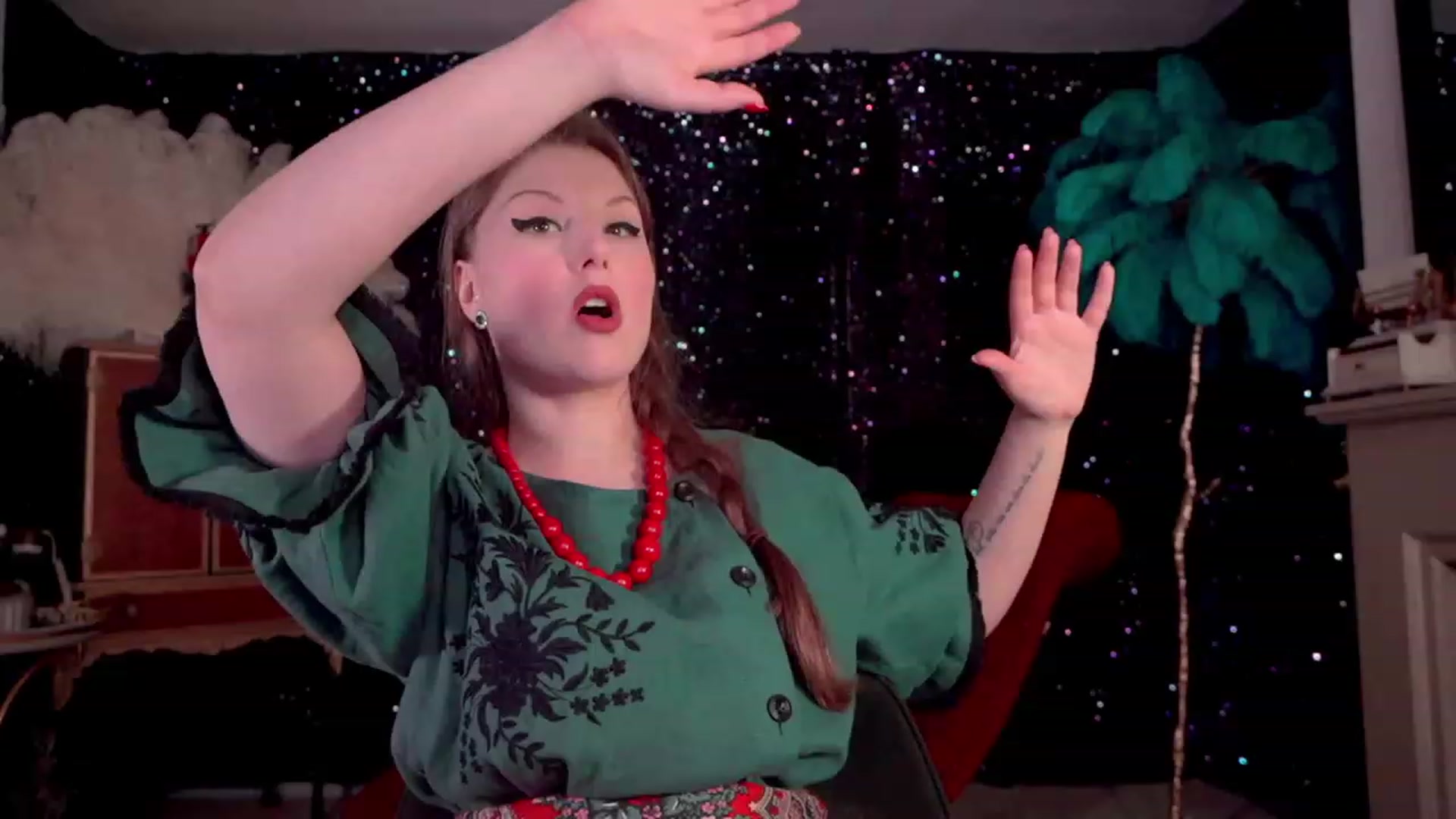 Gallery image thumbnail from AgentTease's myfreecams stream on, 02/24/2023, 24:01 image 16 of 20