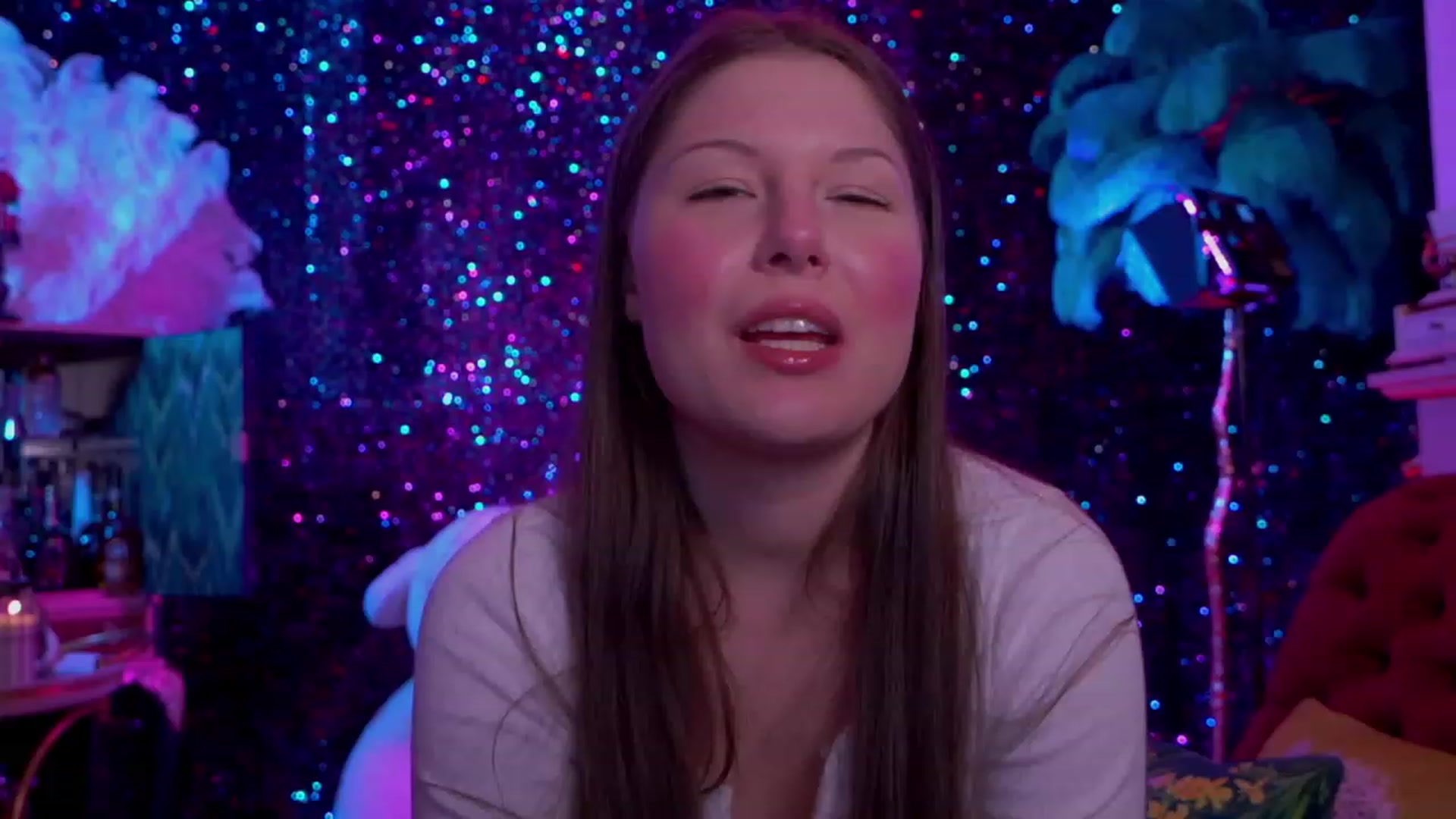 Gallery image thumbnail from AgentTease's myfreecams stream on, 03/08/2023, 04:17 image 16 of 20
