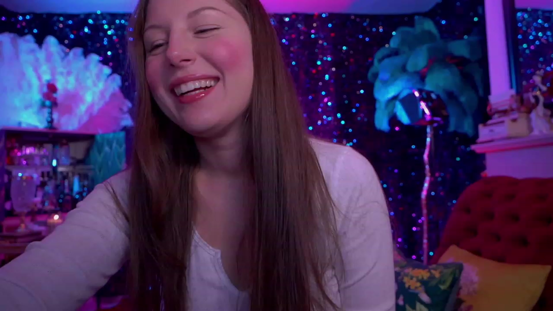 Gallery image thumbnail from AgentTease's myfreecams stream on, 03/08/2023, 04:17 image 12 of 20