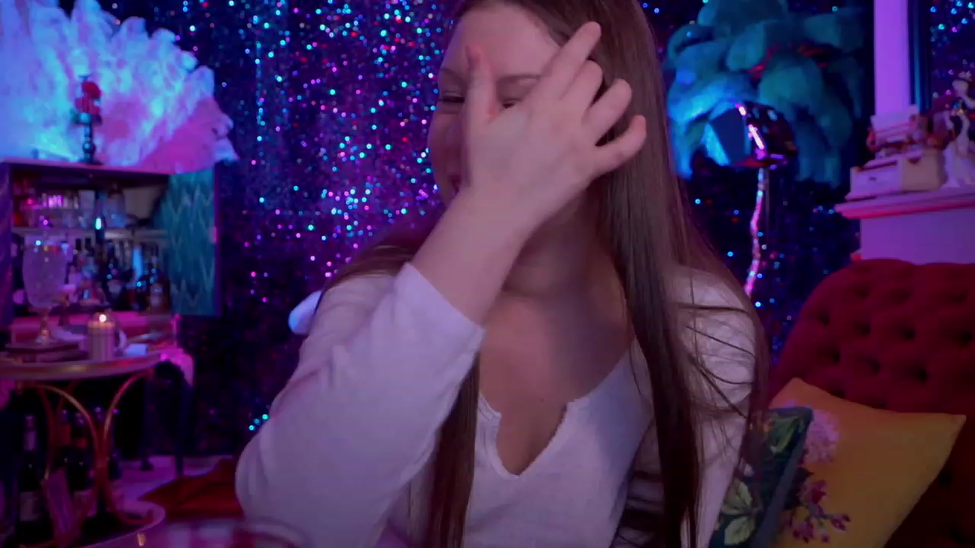 Gallery image thumbnail from AgentTease's myfreecams stream on, 03/08/2023, 04:17 image 4 of 20