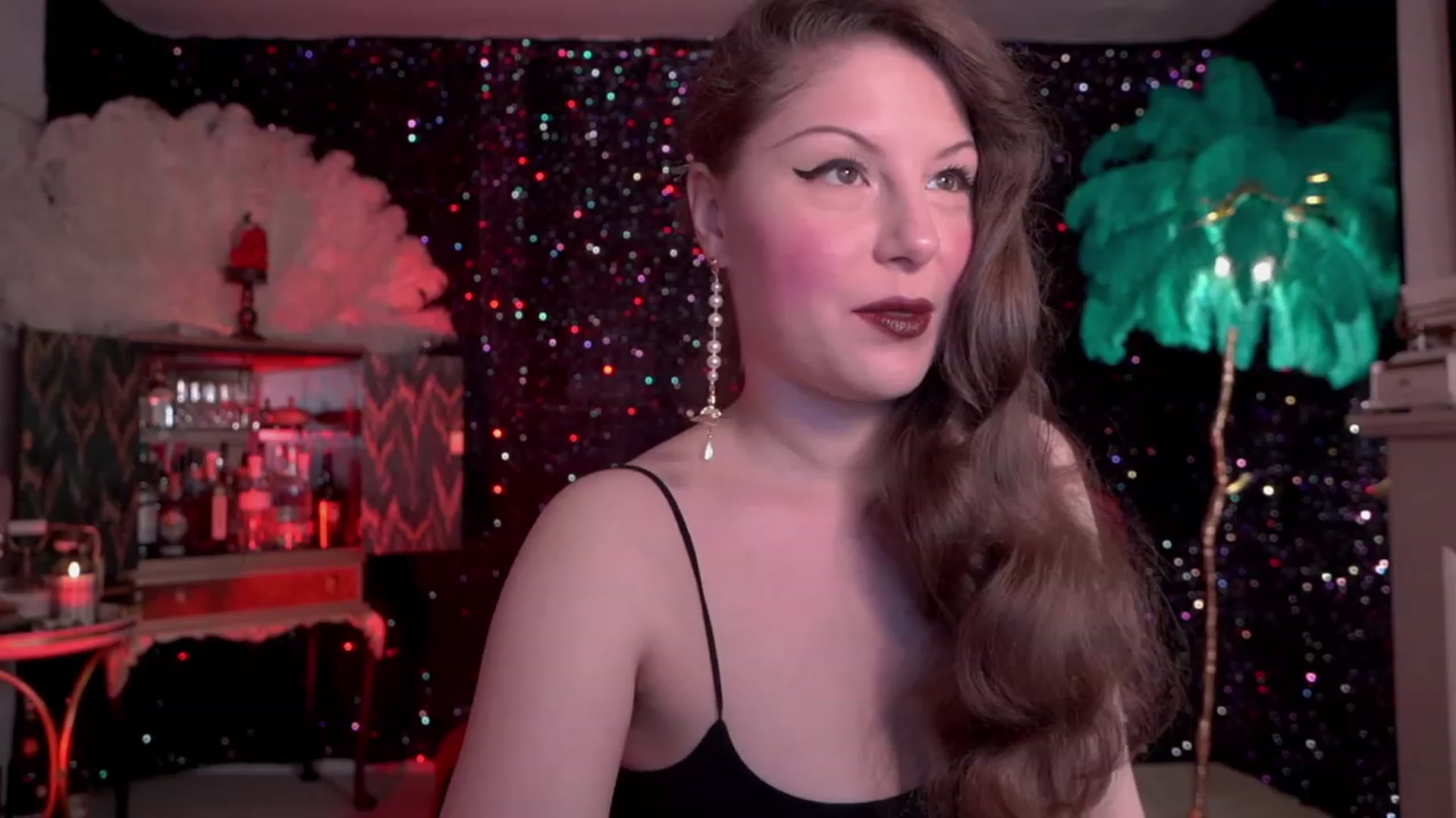 Gallery image thumbnail from AgentTease's myfreecams stream on, 04/12/2023, 02:28 image 1 of 20