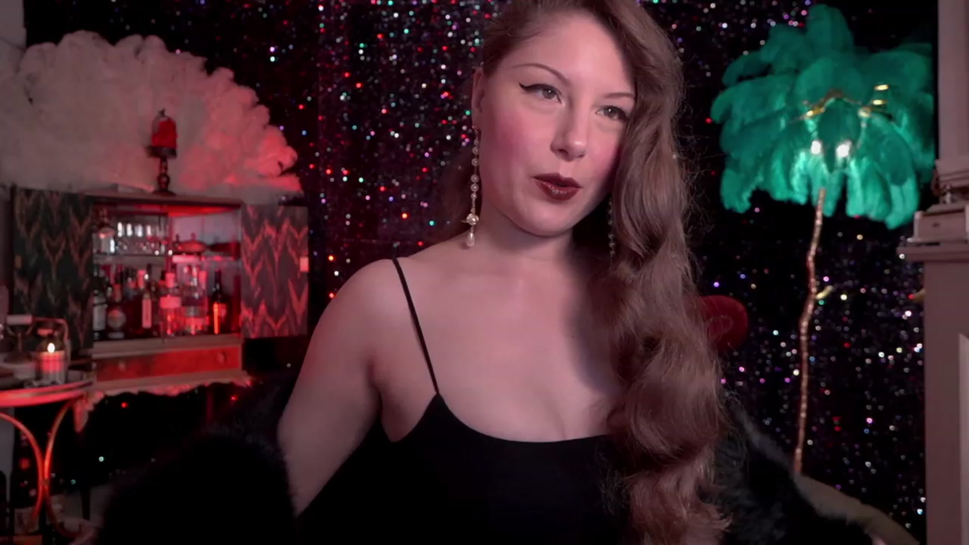 Gallery image thumbnail from AgentTease's myfreecams stream on, 04/12/2023, 02:28 image 2 of 20