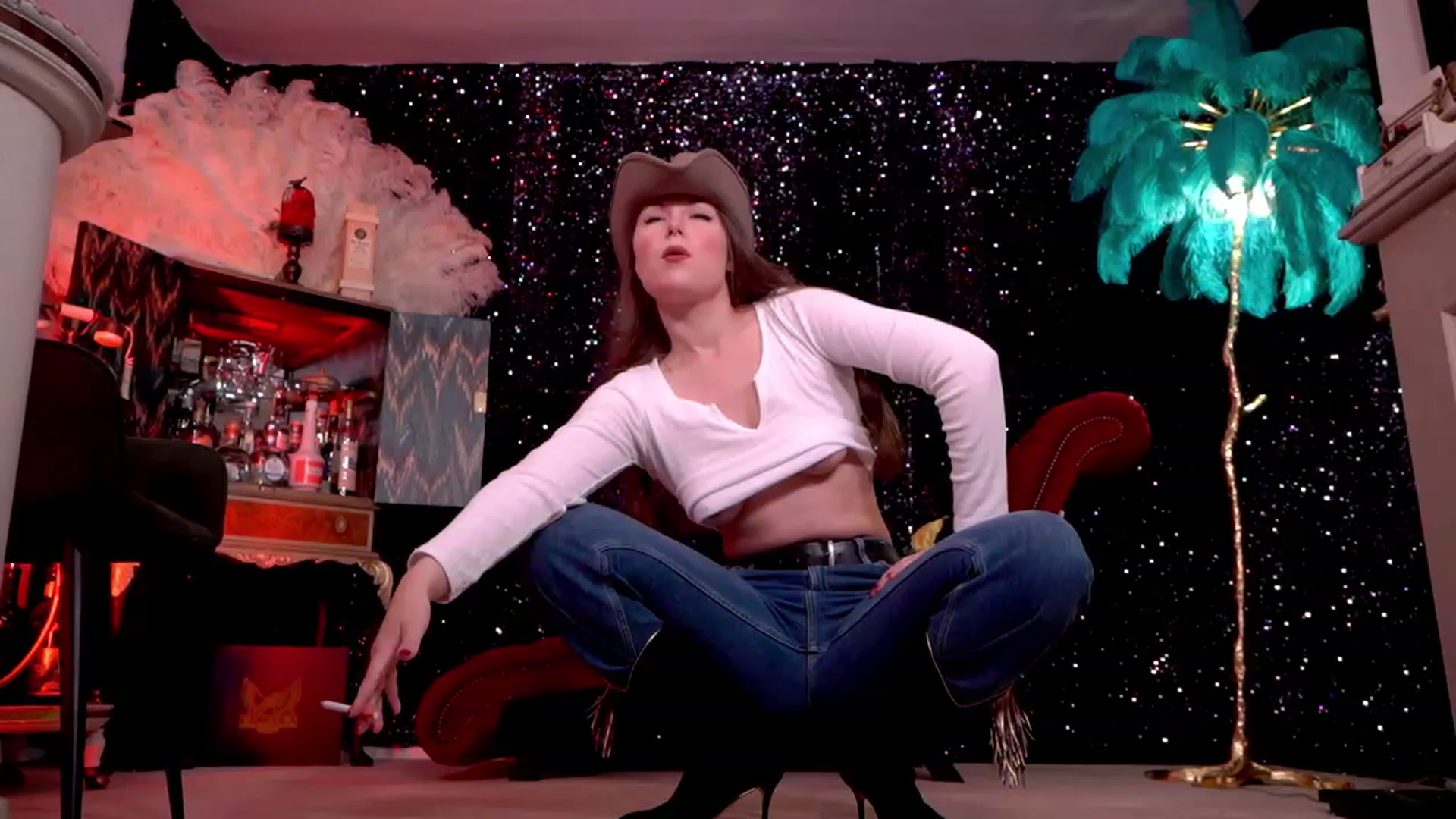 Gallery image thumbnail from AgentTease's myfreecams stream on, 06/08/2023, 24:26 image 17 of 20