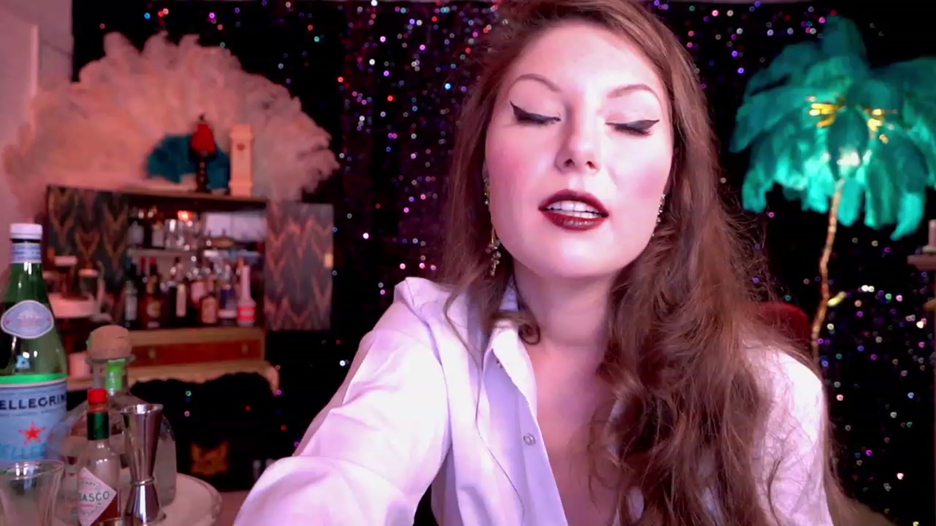 Gallery image thumbnail from AgentTease's myfreecams stream on, 06/17/2023, 24:33 image 4 of 20
