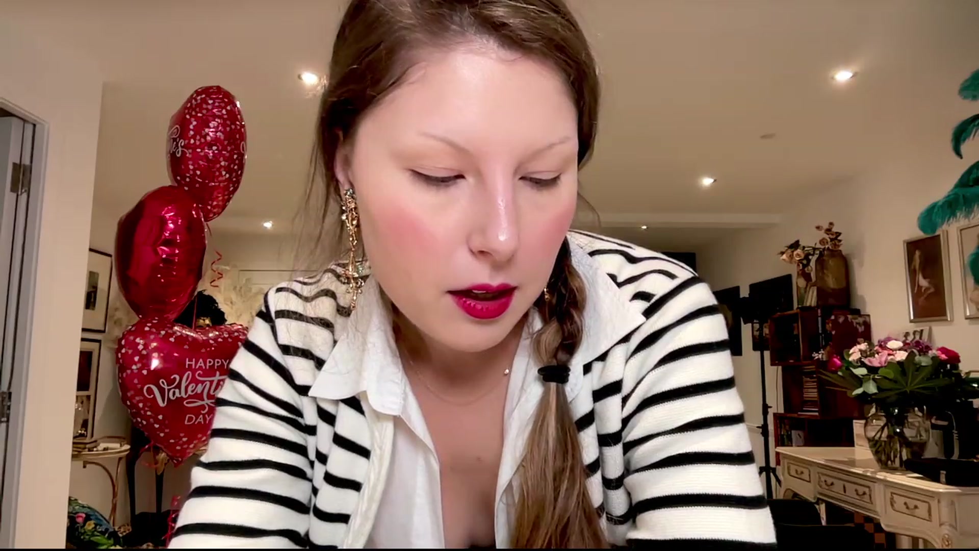 Gallery image thumbnail from AgentTease's myfreecams stream on, 02/15/2024, 03:44 image 16 of 20