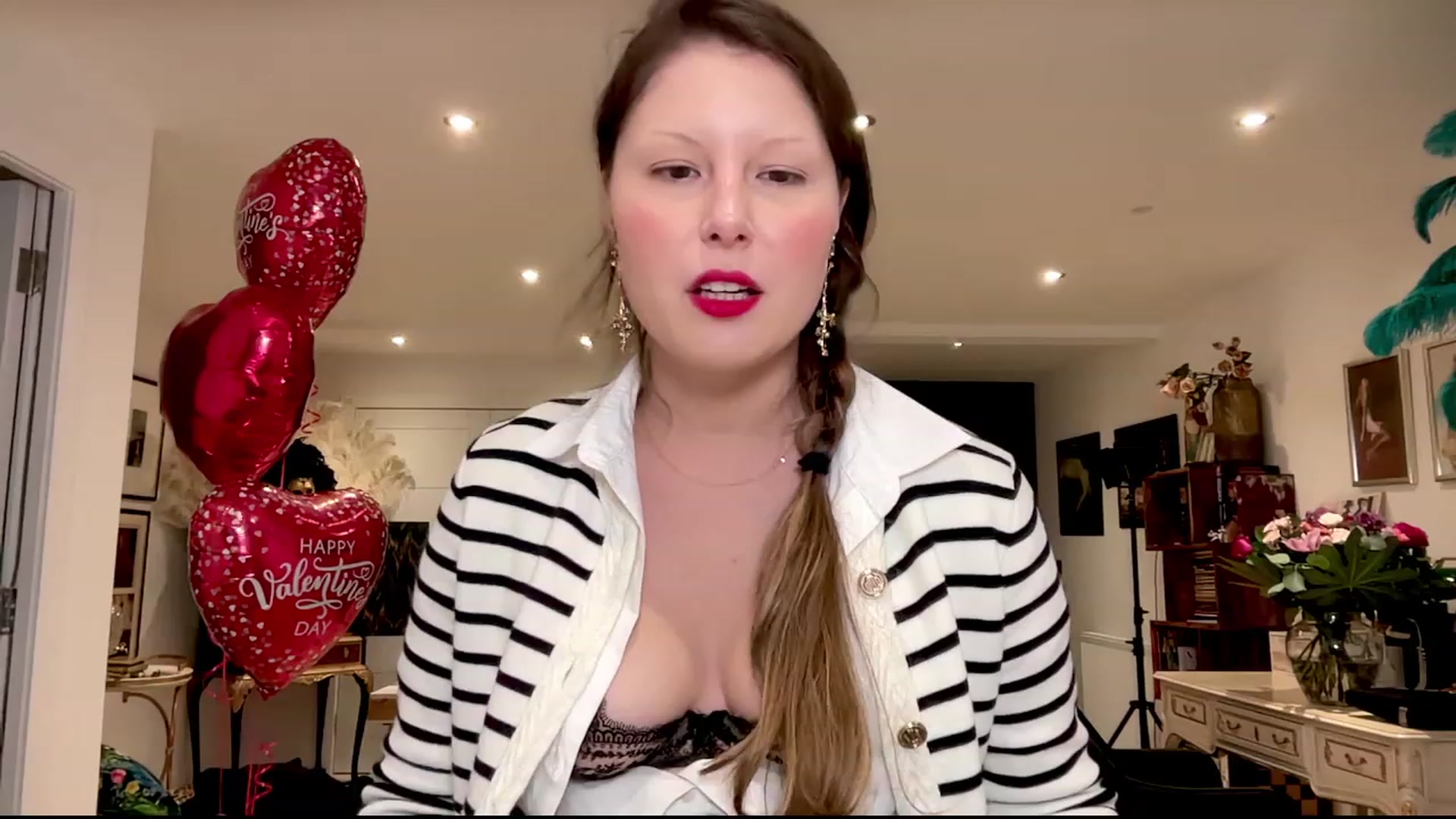 Gallery image thumbnail from AgentTease's myfreecams stream on, 02/15/2024, 04:12 image 2 of 20