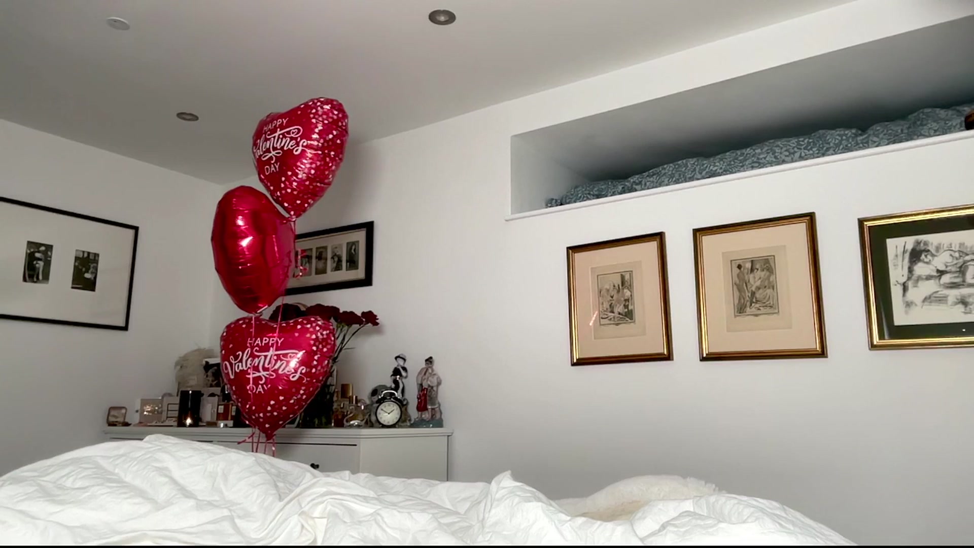 Gallery image thumbnail from AgentTease's myfreecams stream on, 02/17/2024, 02:33 image 6 of 20