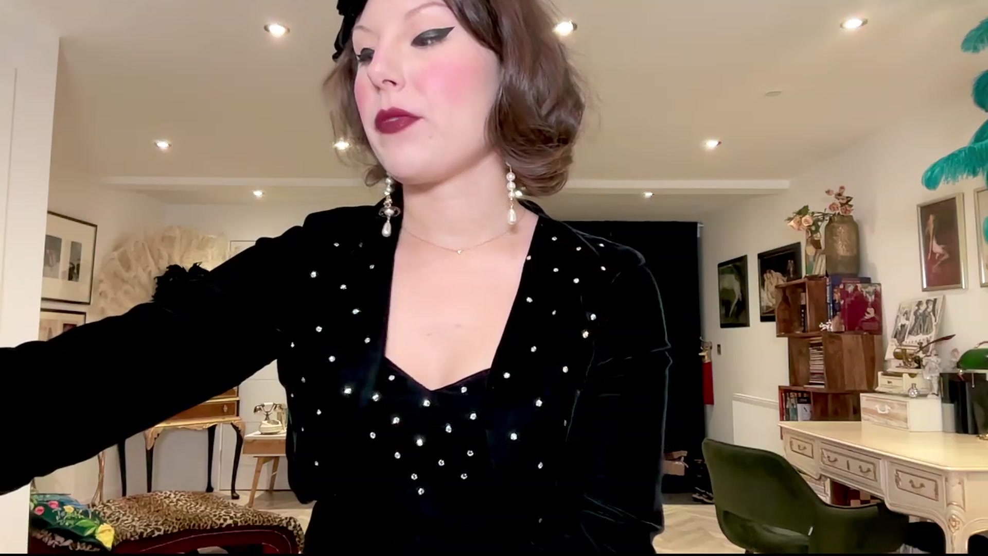 Gallery image thumbnail from AgentTease's myfreecams stream on, 02/24/2024, 24:01 image 6 of 20
