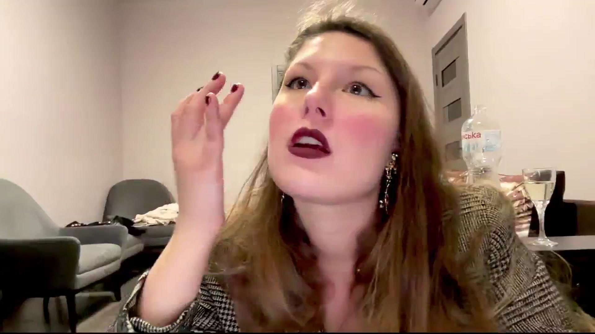 Gallery image thumbnail from AgentTease's myfreecams stream on, 03/14/2024, 23:35 image 13 of 20