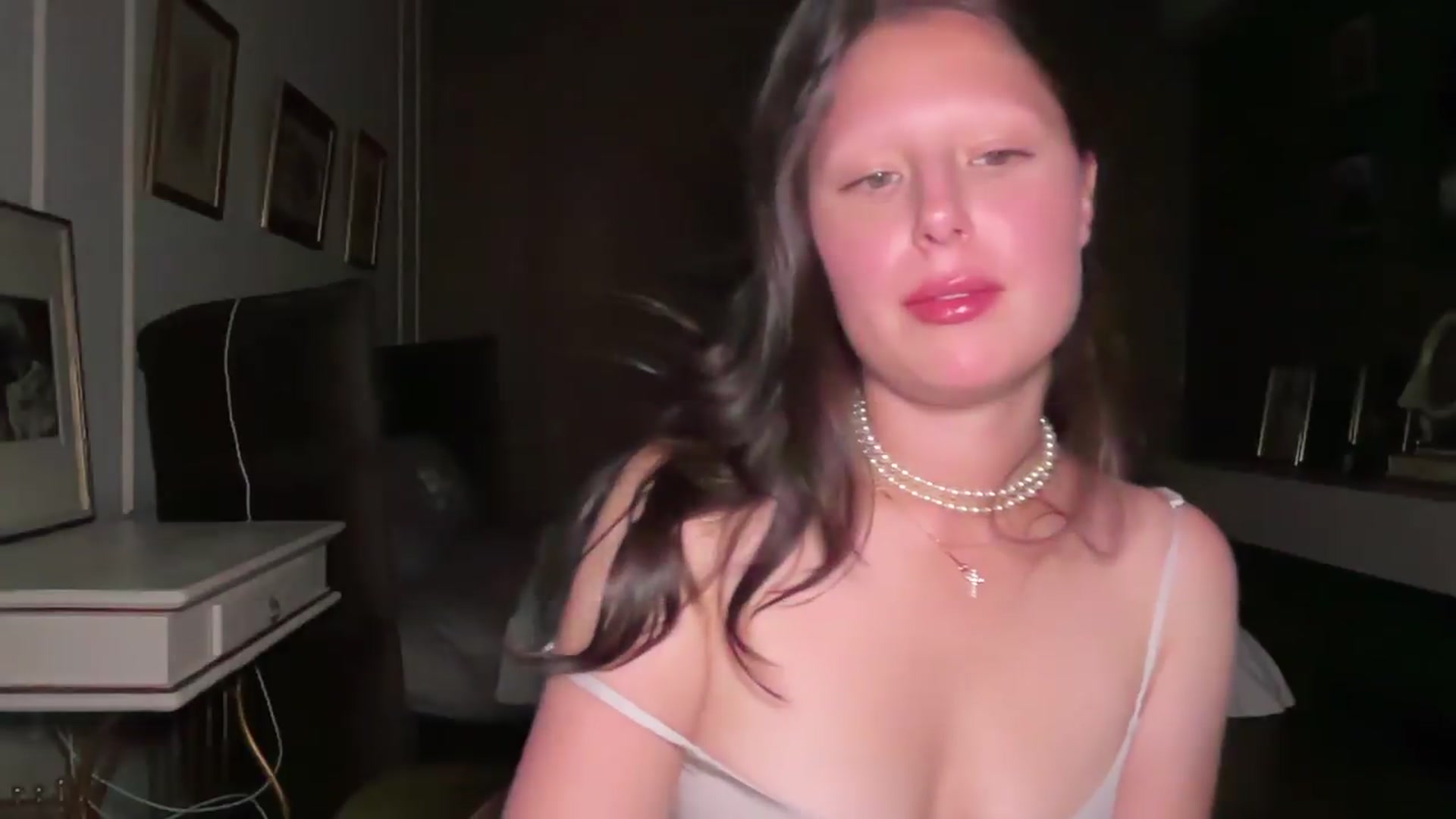 Gallery image thumbnail from AgentTease's myfreecams stream on, 09/16/2026, 17:54 image 4 of 20