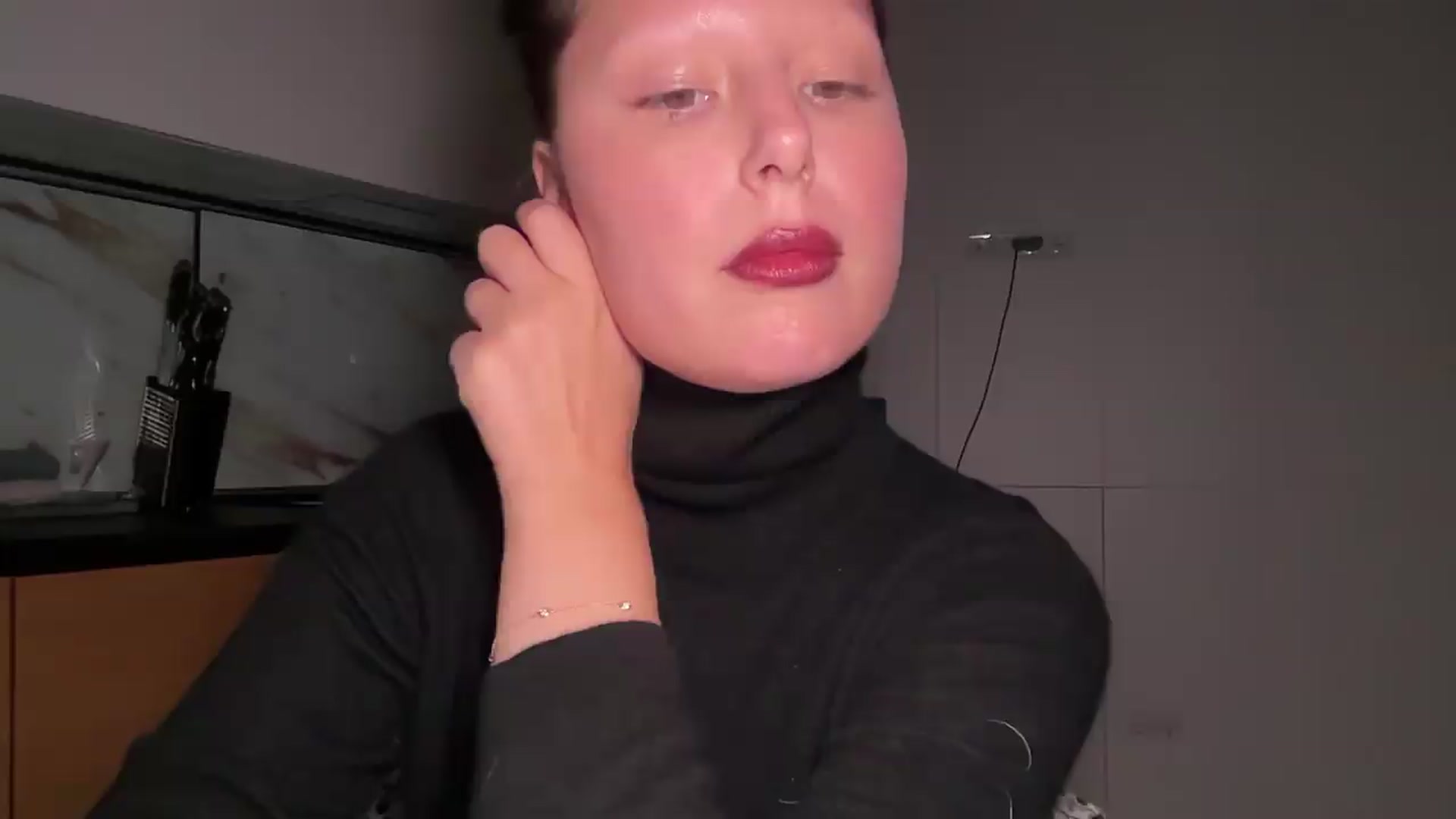 Gallery image thumbnail from AgentTease's myfreecams stream on, 09/24/2026, 17:03 image 4 of 20