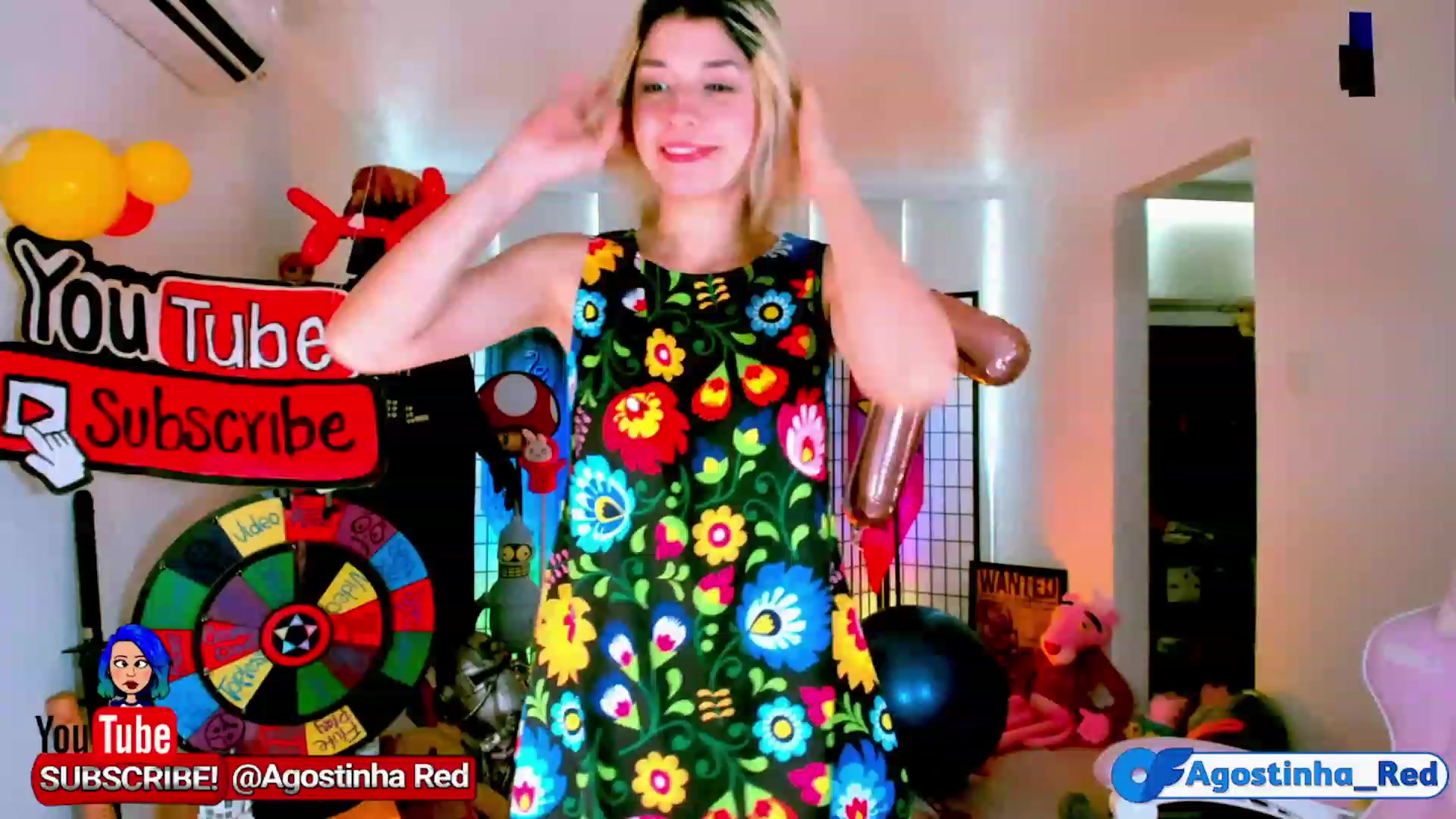 Gallery image thumbnail from Agostinha_Red's myfreecams stream on, 11/16/2022, 15:35 image 4 of 20