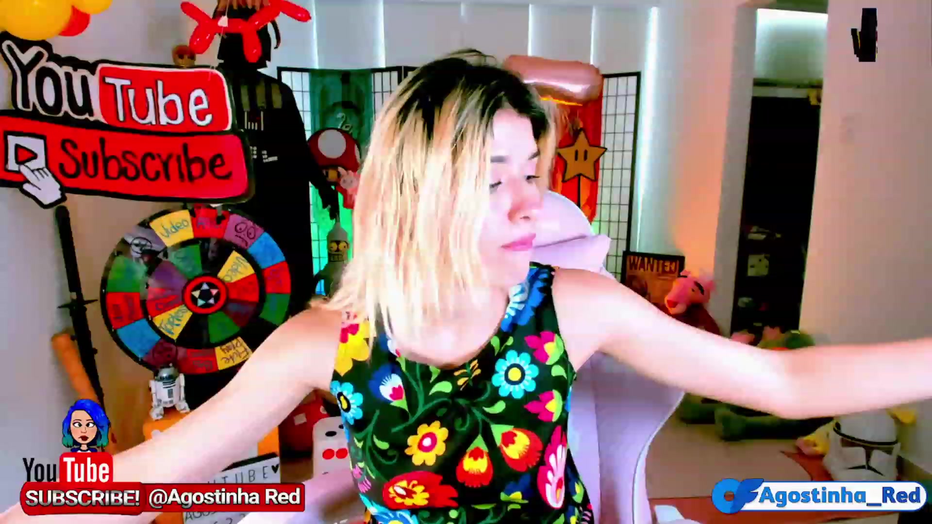 Gallery image thumbnail from Agostinha_Red's myfreecams stream on, 11/16/2022, 15:35 image 19 of 20