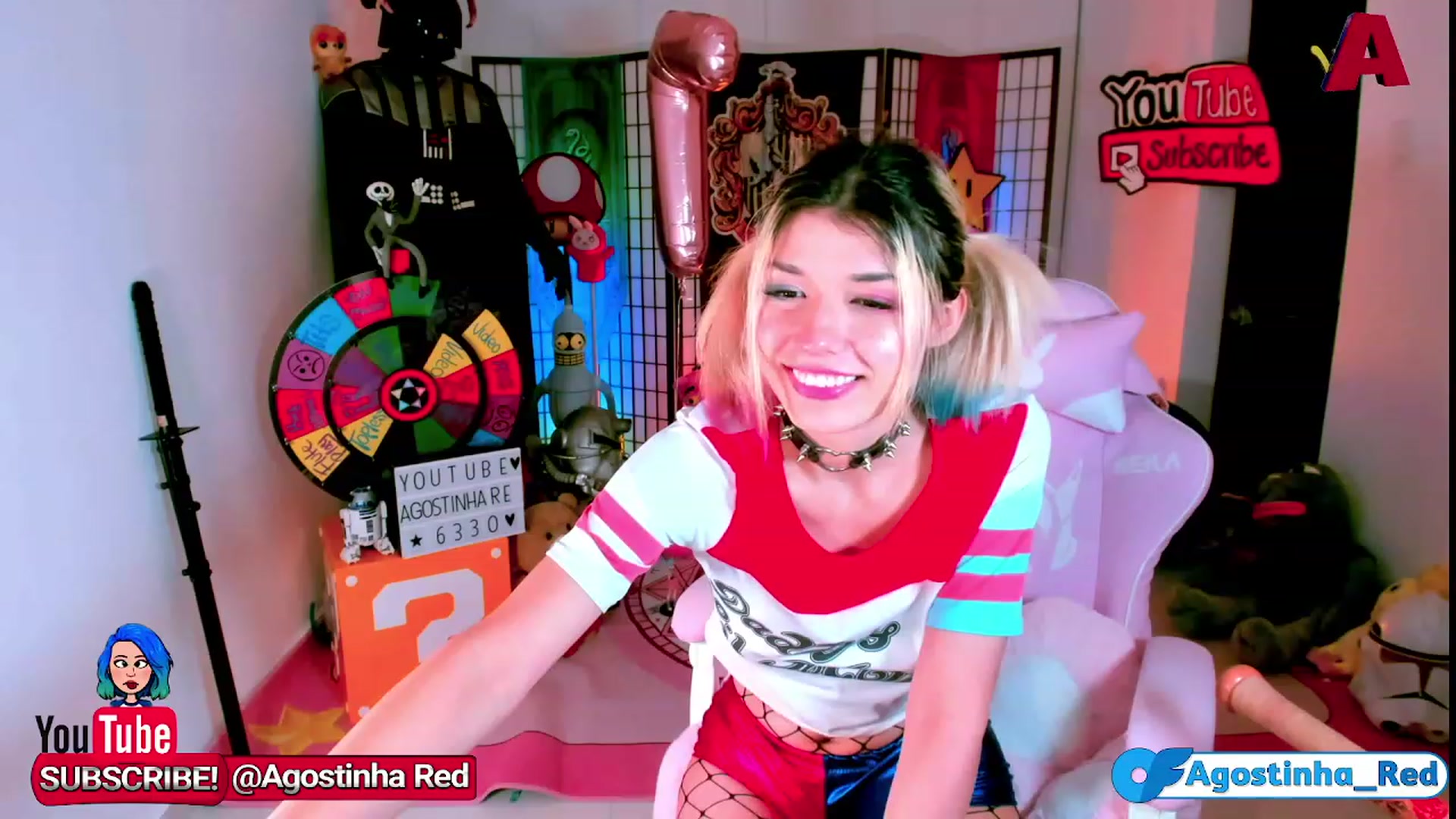 Gallery image thumbnail from Agostinha_Red's myfreecams stream on, 11/20/2022, 24:54 image 14 of 20
