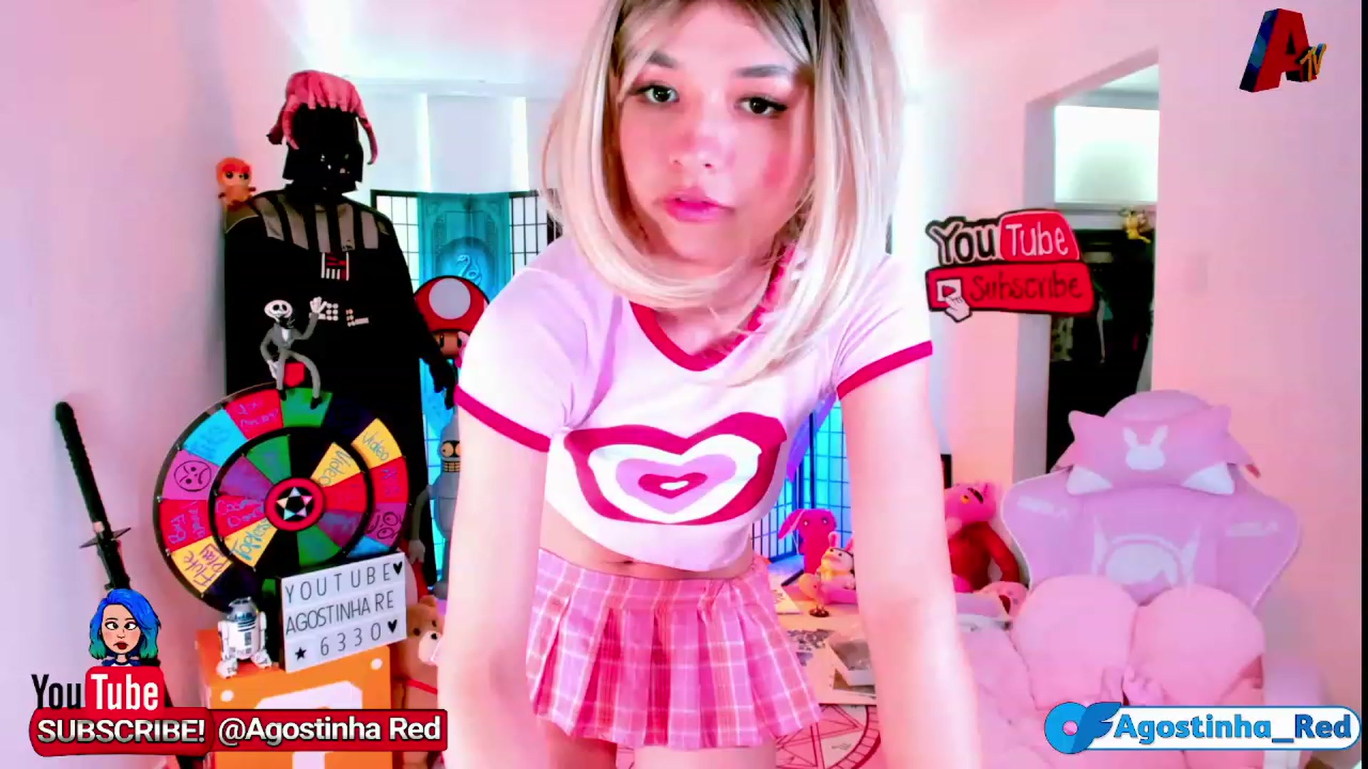 Gallery image thumbnail from Agostinha_Red's myfreecams stream on, 11/22/2022, 17:09 image 15 of 20