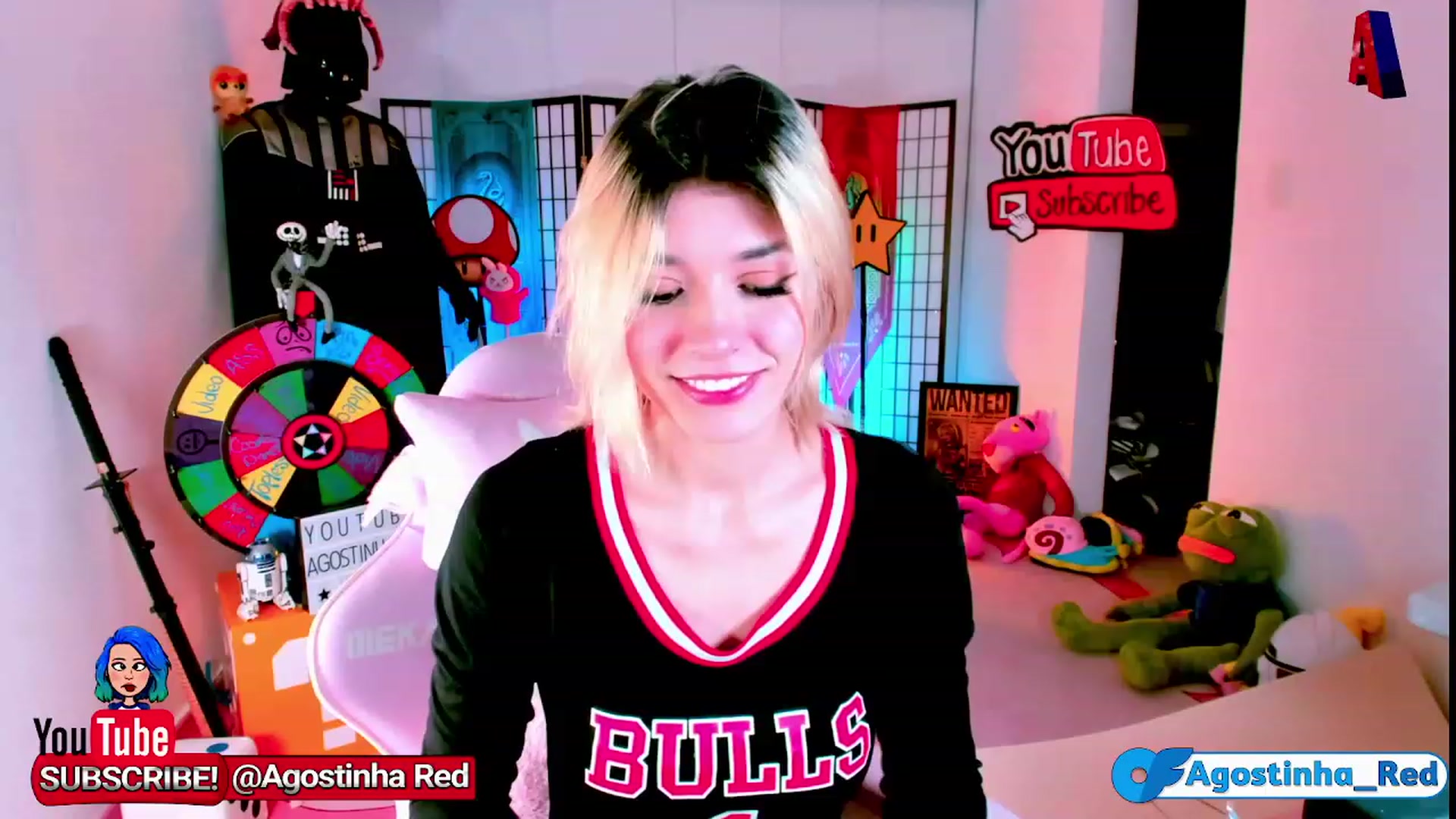 Gallery image thumbnail from Agostinha_Red's myfreecams stream on, 11/23/2022, 24:09 image 2 of 20