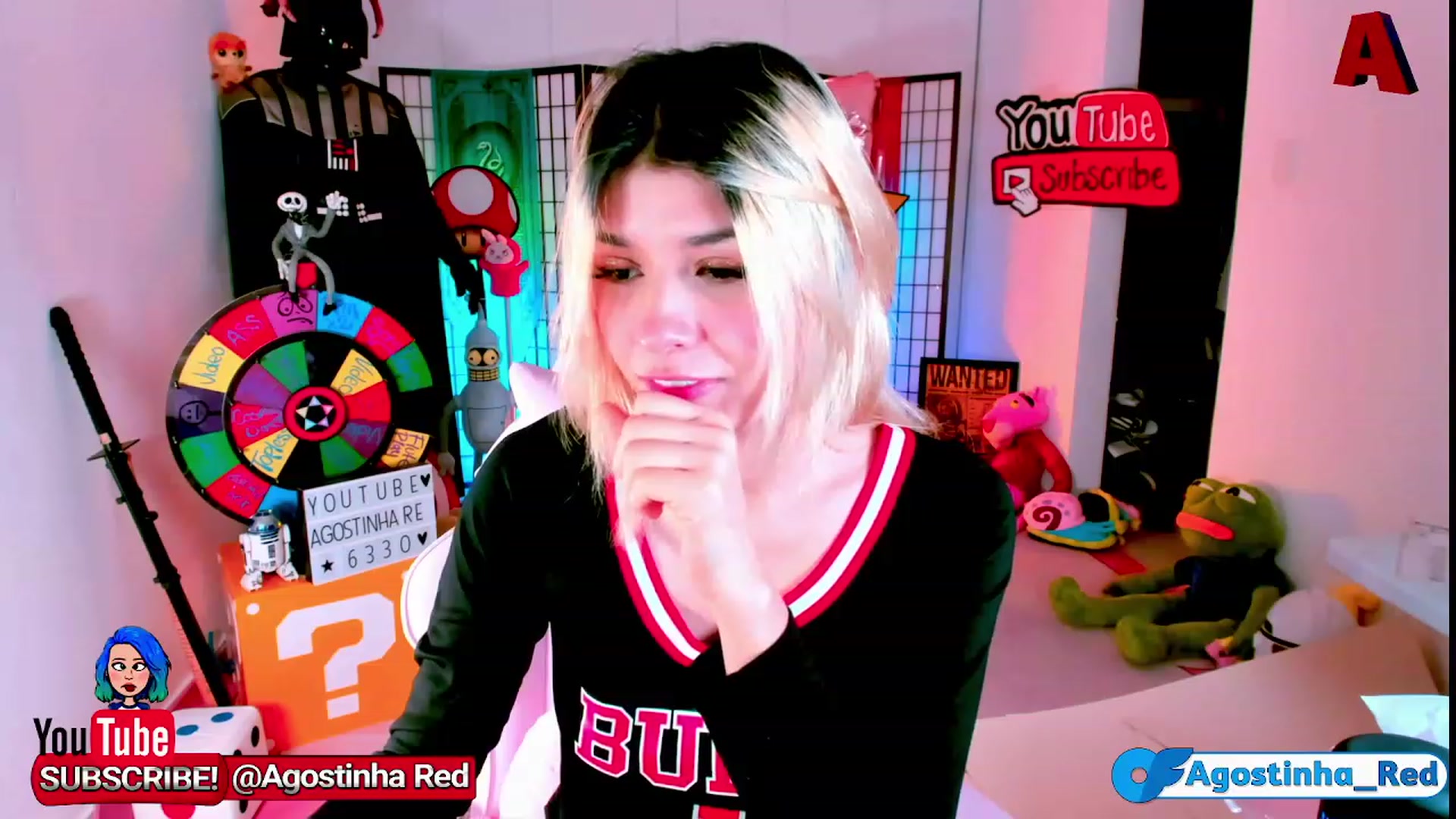 Gallery image thumbnail from Agostinha_Red's myfreecams stream on, 11/23/2022, 01:16 image 7 of 20