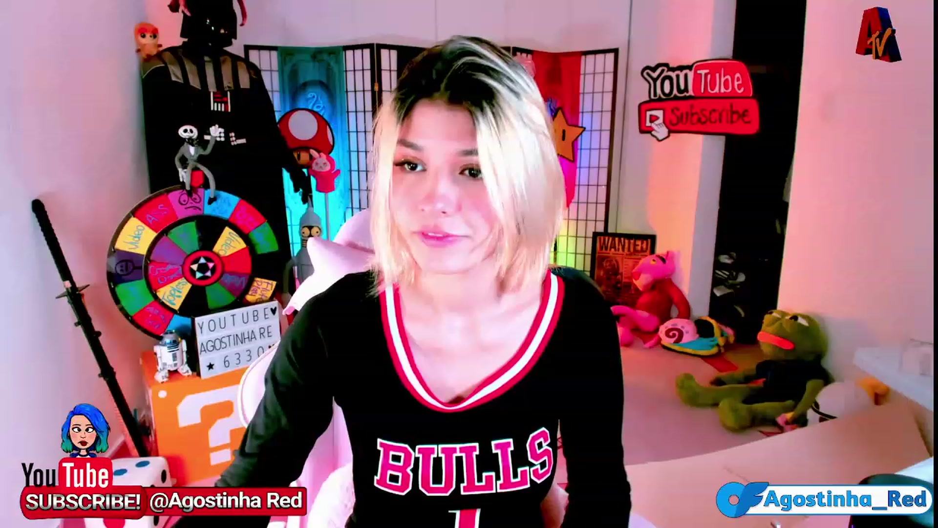 Gallery image thumbnail from Agostinha_Red's myfreecams stream on, 11/23/2022, 01:16 image 12 of 20