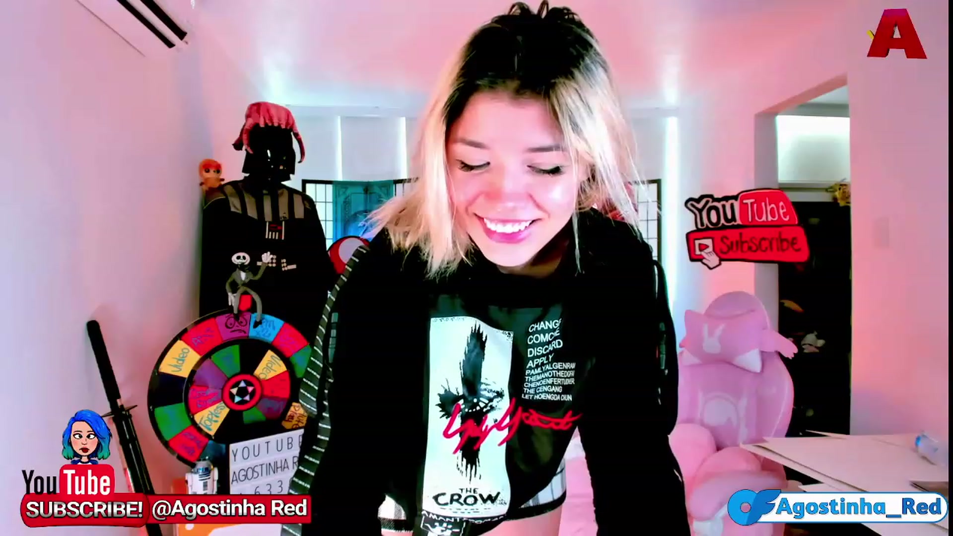 Gallery image thumbnail from Agostinha_Red's myfreecams stream on, 11/24/2022, 16:15 image 3 of 20