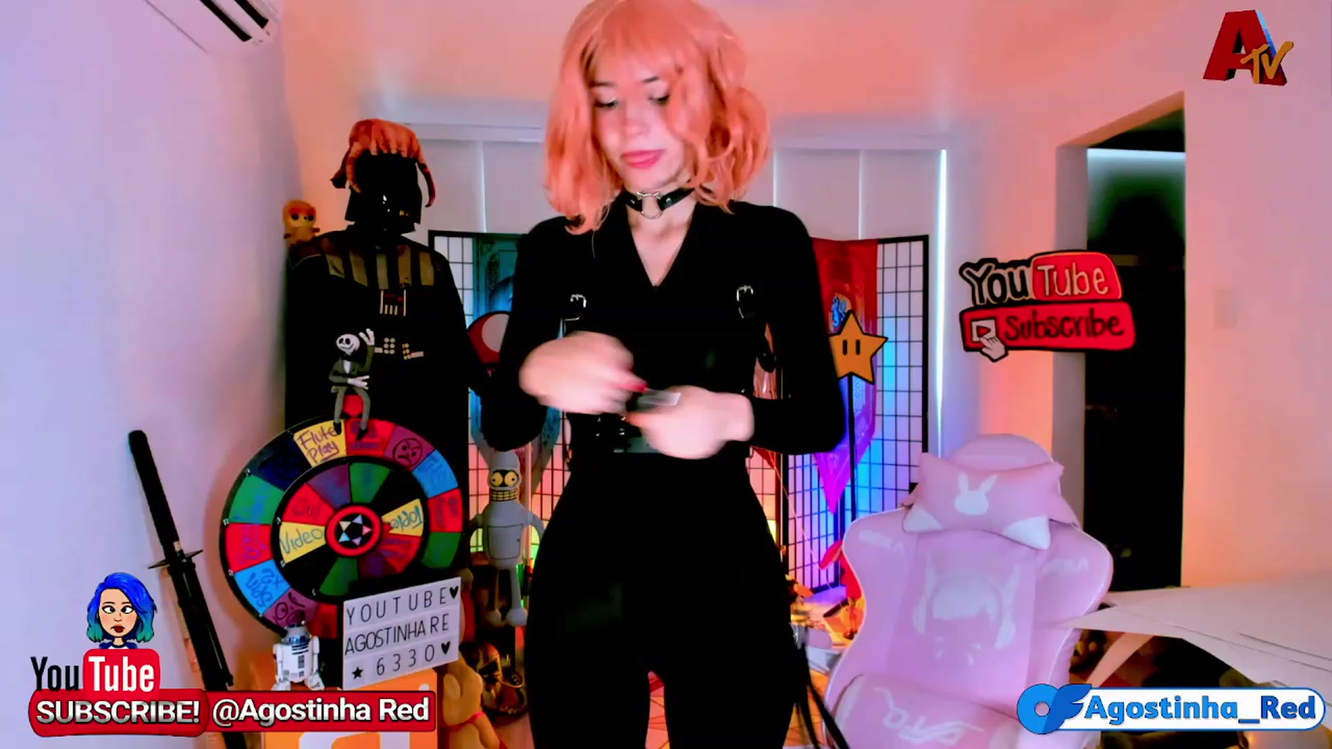 Gallery image thumbnail from Agostinha_Red's myfreecams stream on, 11/27/2022, 17:19 image 4 of 20