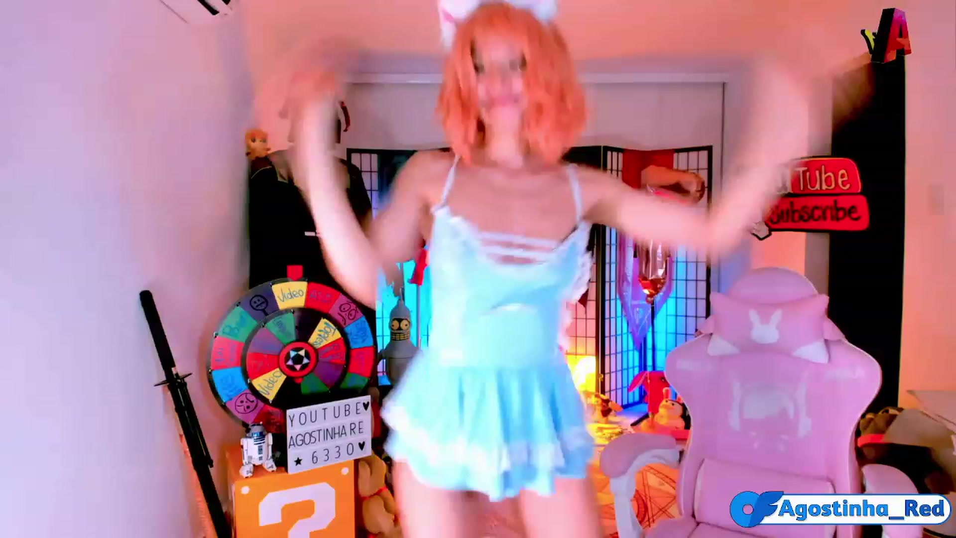 Gallery image thumbnail from Agostinha_Red's myfreecams stream on, 11/28/2022, 02:26 image 8 of 20