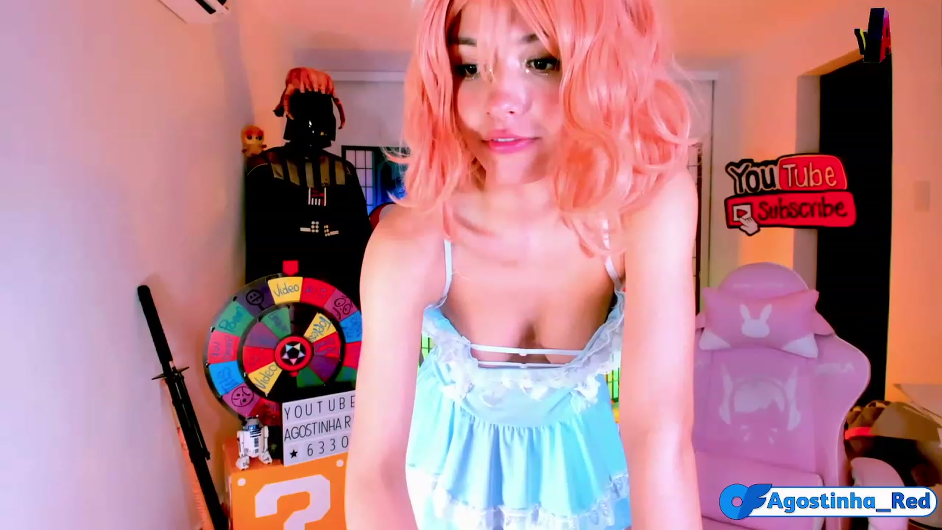 Gallery image thumbnail from Agostinha_Red's myfreecams stream on, 11/28/2022, 02:26 image 11 of 20