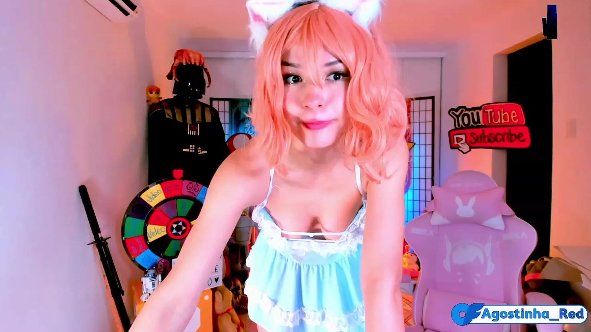 Gallery image thumbnail from Agostinha_Red's myfreecams stream on, 11/28/2022, 02:26 image 2 of 20