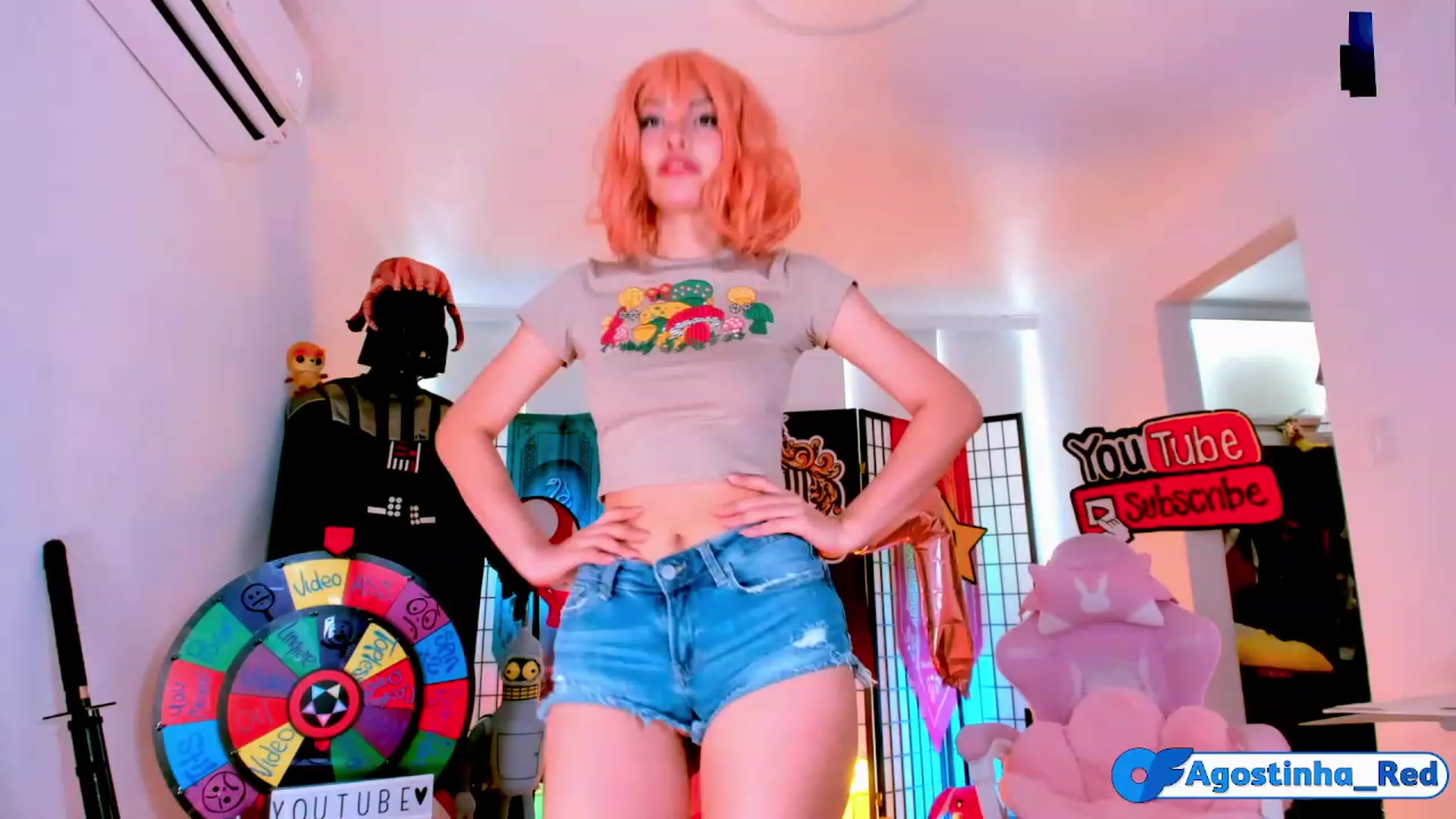 Gallery image thumbnail from Agostinha_Red's myfreecams stream on, 12/01/2022, 16:32 image 8 of 20