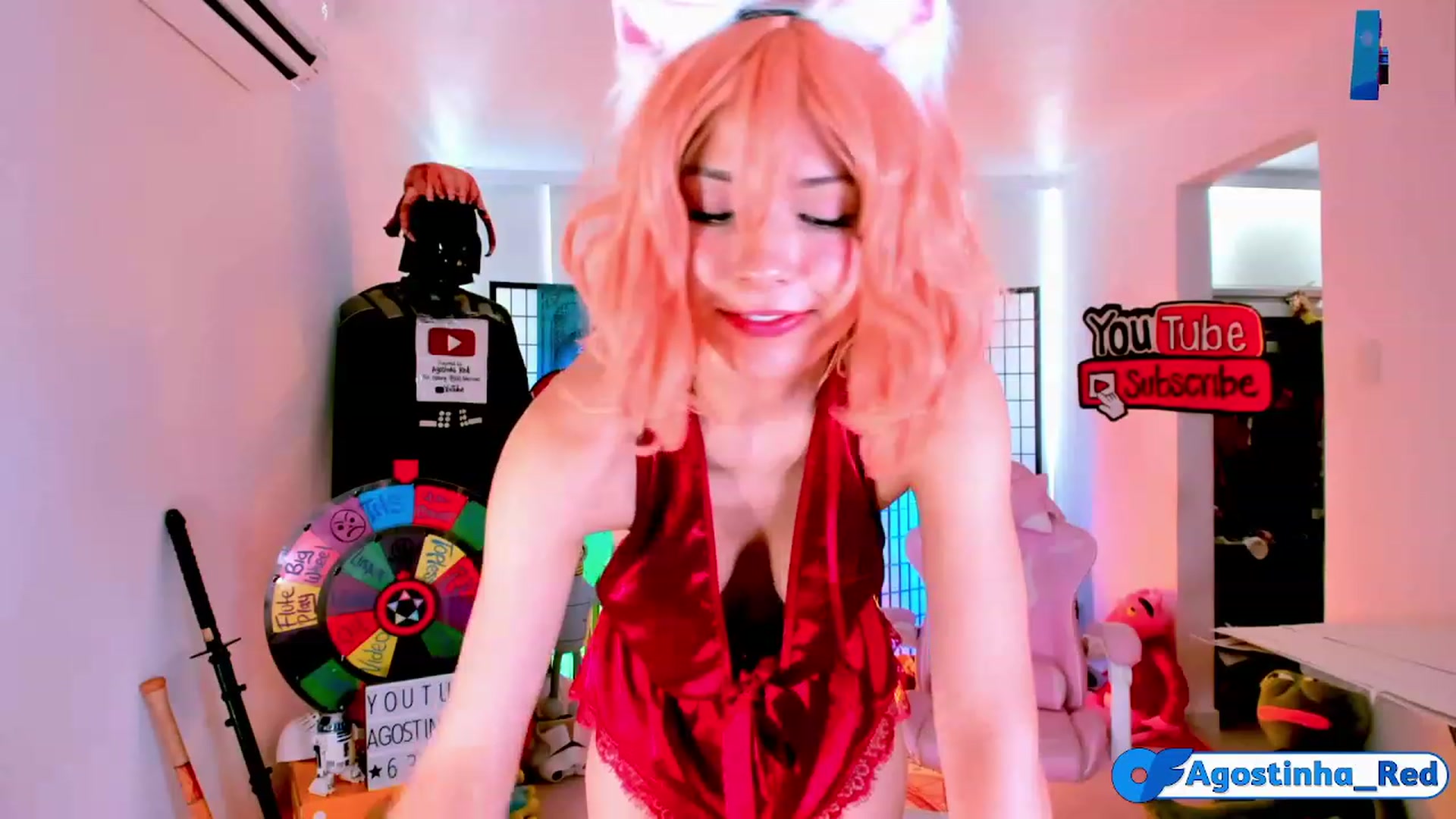 Gallery image thumbnail from Agostinha_Red's myfreecams stream on, 12/02/2022, 16:49 image 20 of 20