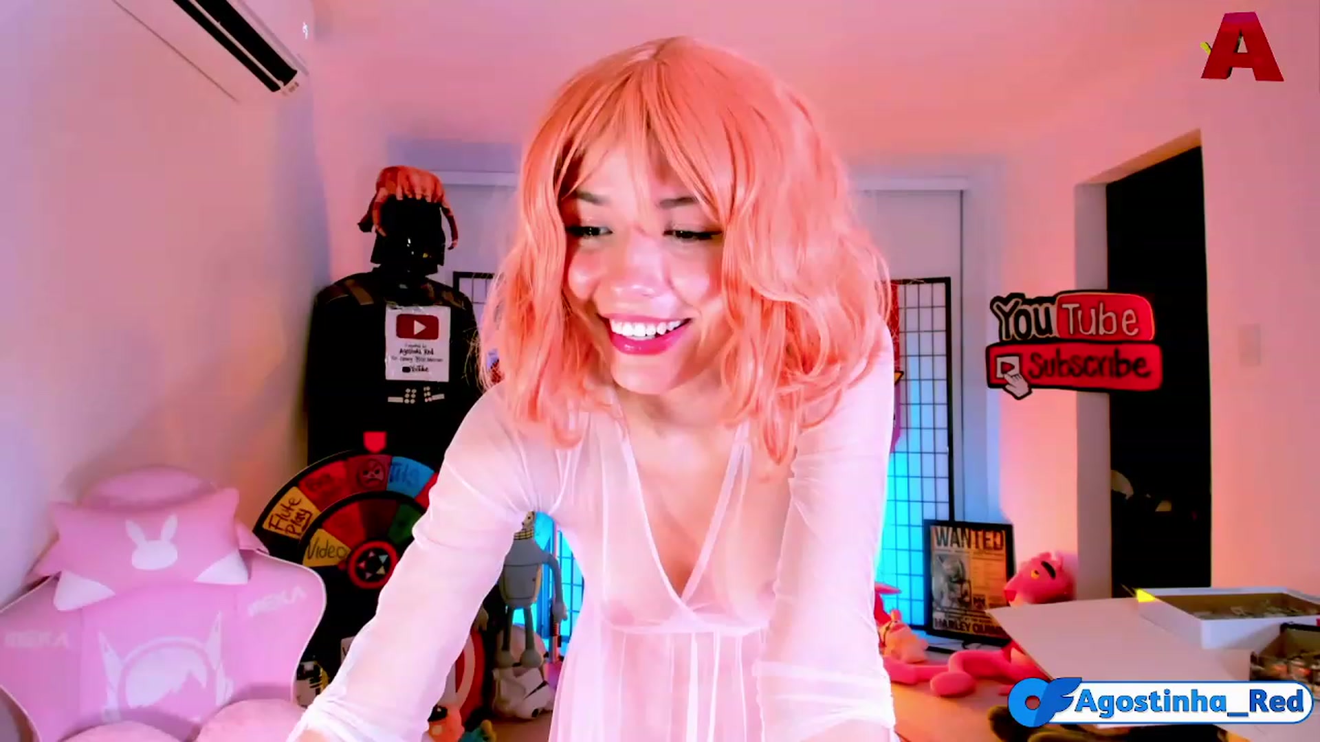 Gallery image thumbnail from Agostinha_Red's myfreecams stream on, 12/05/2022, 24:05 image 9 of 20