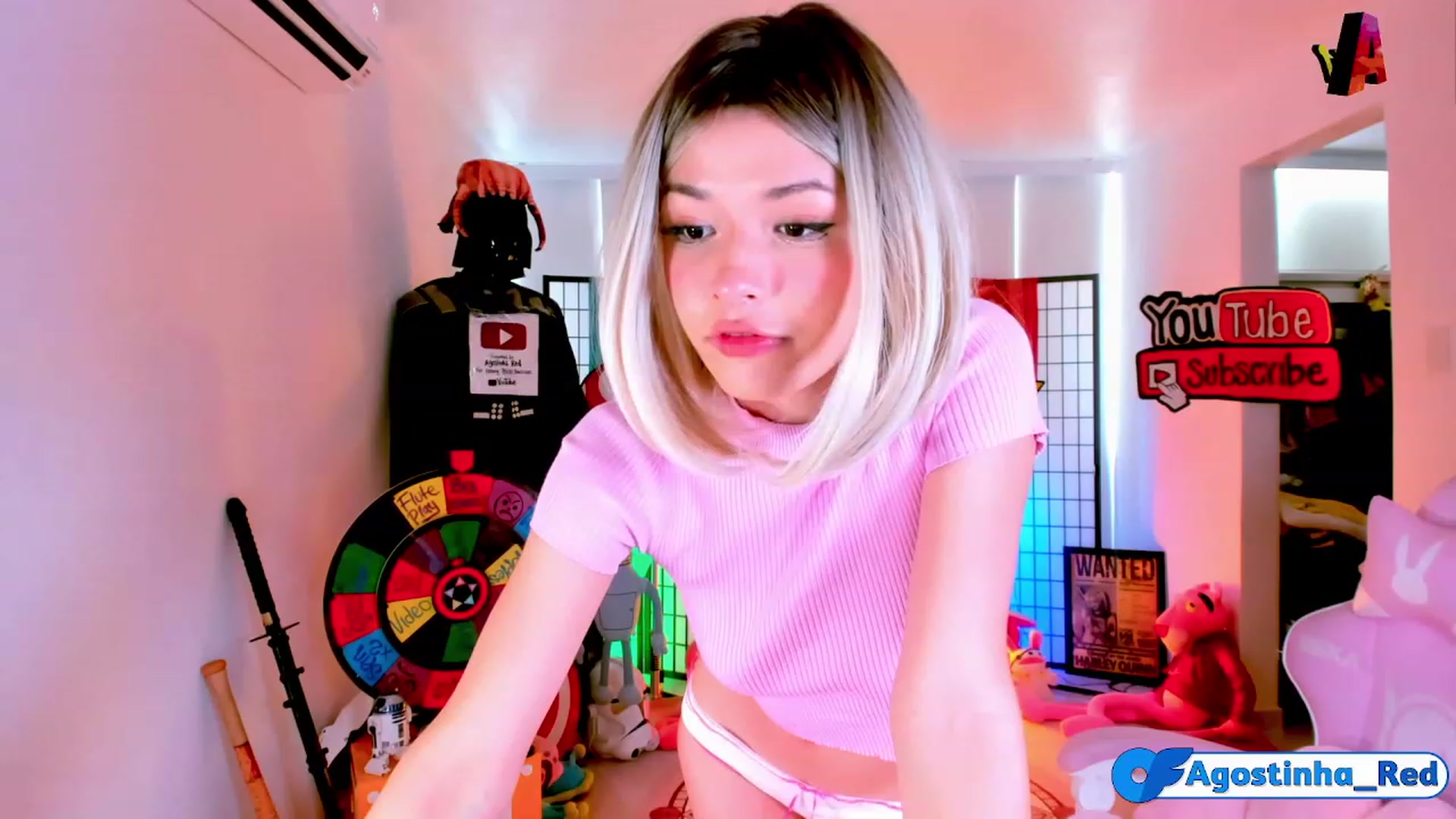 Gallery image thumbnail from Agostinha_Red's myfreecams stream on, 12/05/2022, 15:05 image 15 of 20