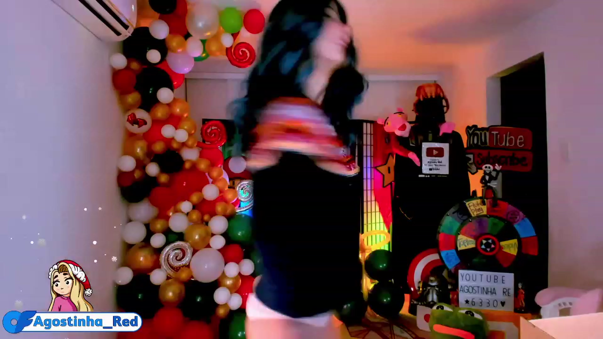 Gallery image thumbnail from Agostinha_Red's myfreecams stream on, 12/07/2022, 01:51 image 7 of 20