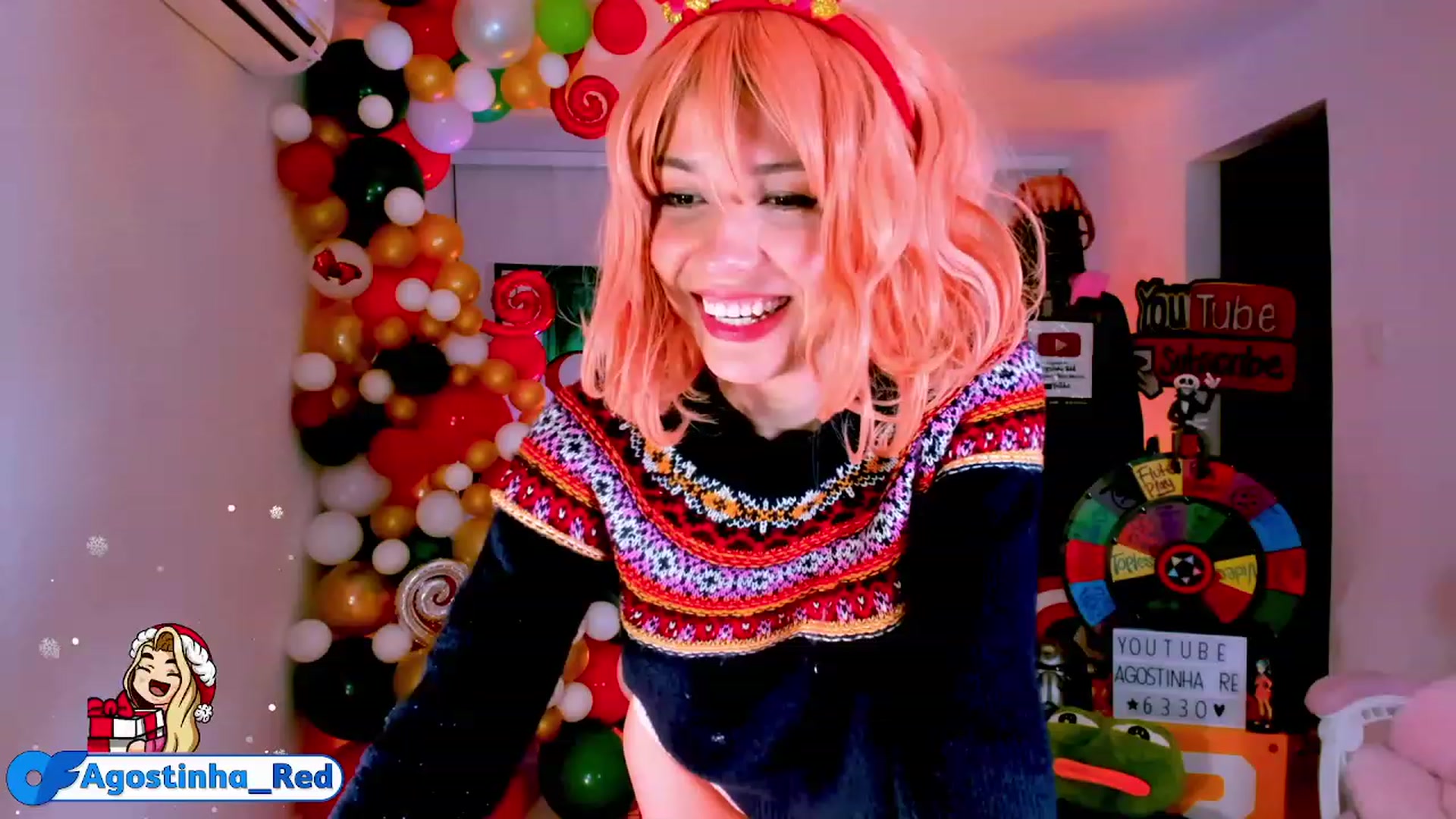 Gallery image thumbnail from Agostinha_Red's myfreecams stream on, 12/07/2022, 01:51 image 10 of 20