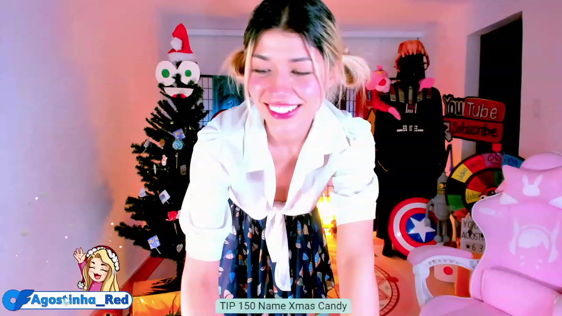 Gallery image thumbnail from Agostinha_Red's myfreecams stream on, 12/10/2022, 23:43 image 8 of 20
