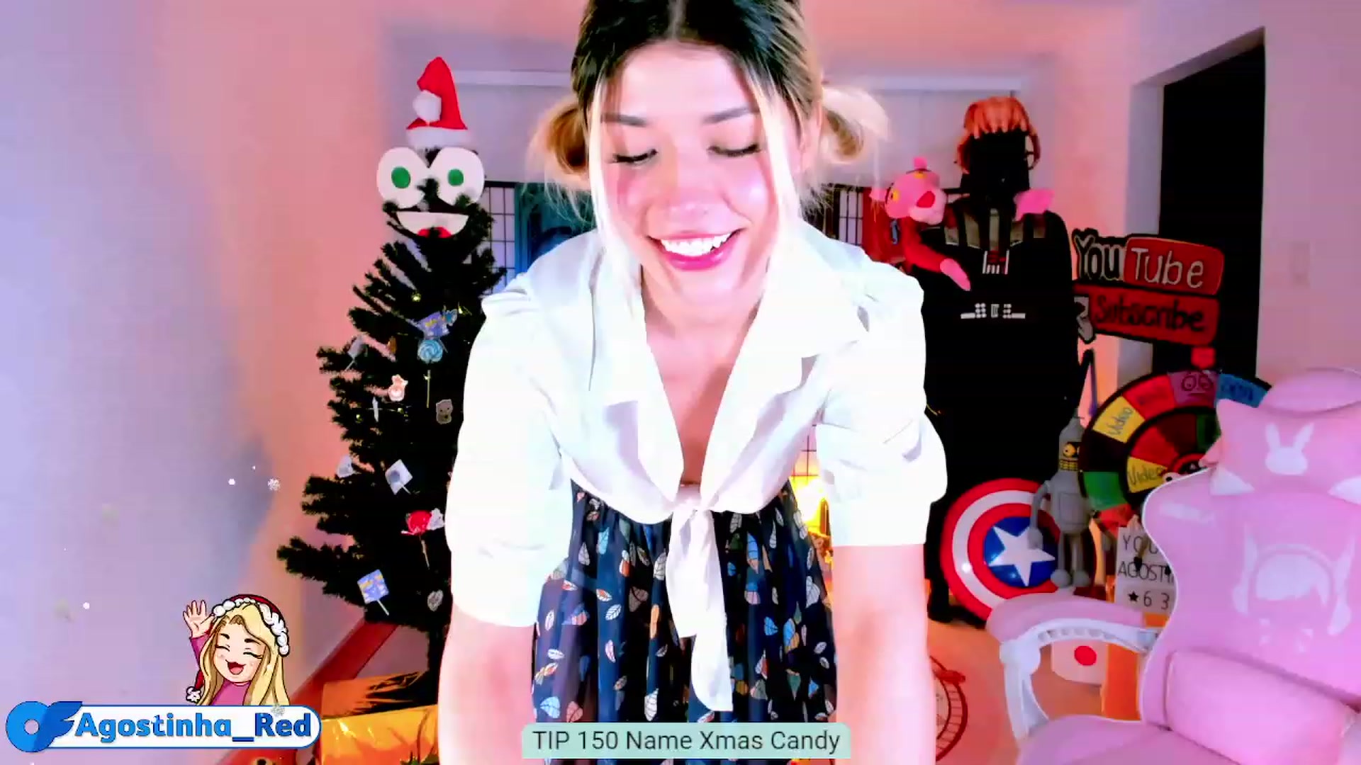 Gallery image thumbnail from Agostinha_Red's myfreecams stream on, 12/10/2022, 23:43 image 5 of 20