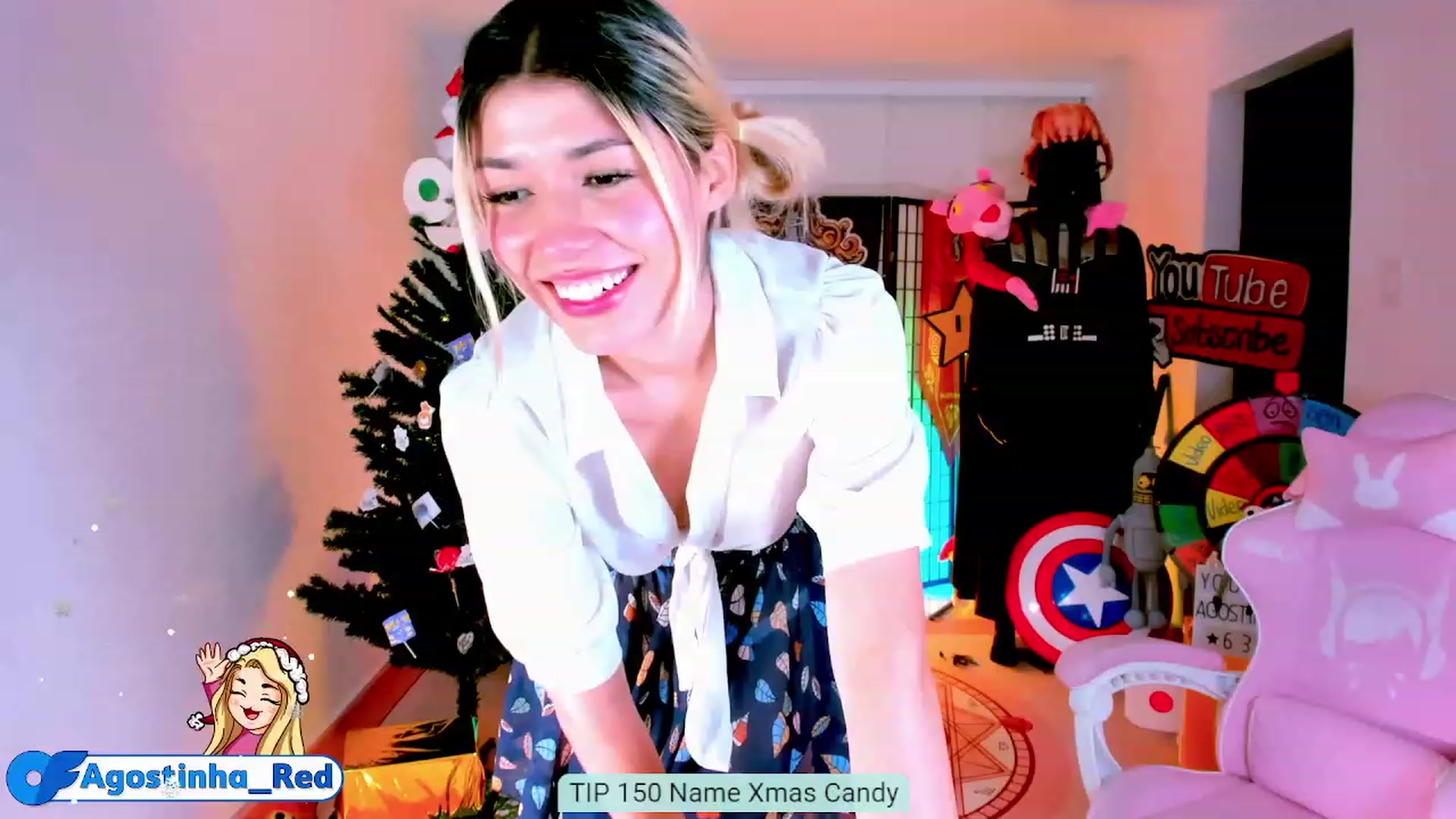 Gallery image thumbnail from Agostinha_Red's myfreecams stream on, 12/10/2022, 23:43 image 3 of 20
