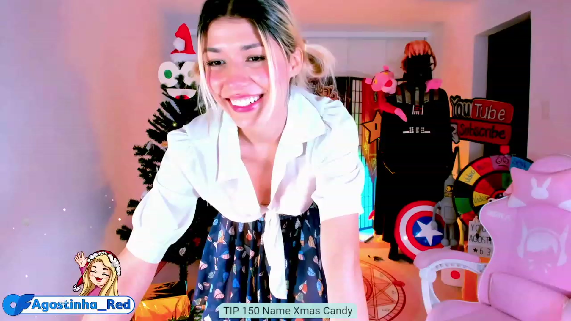 Gallery image thumbnail from Agostinha_Red's myfreecams stream on, 12/10/2022, 23:43 image 6 of 20