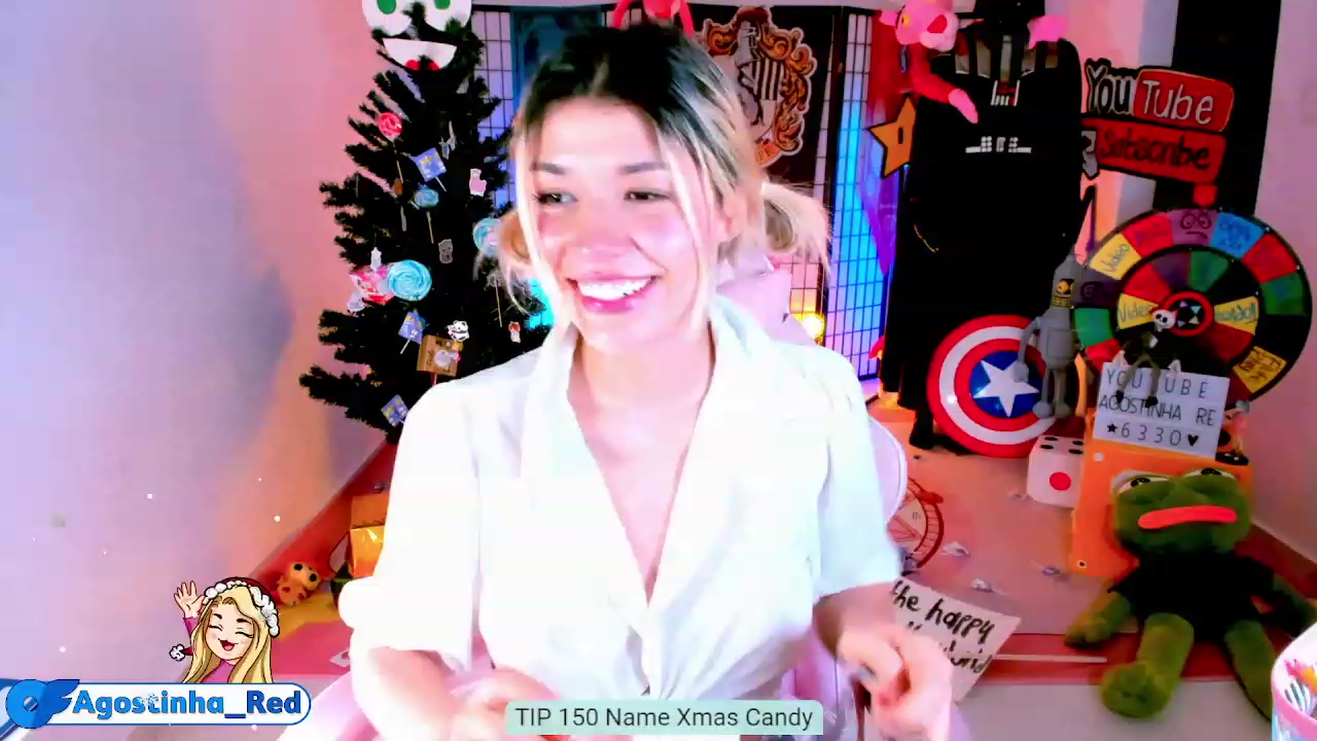 Gallery image thumbnail from Agostinha_Red's myfreecams stream on, 12/11/2022, 24:24 image 2 of 20