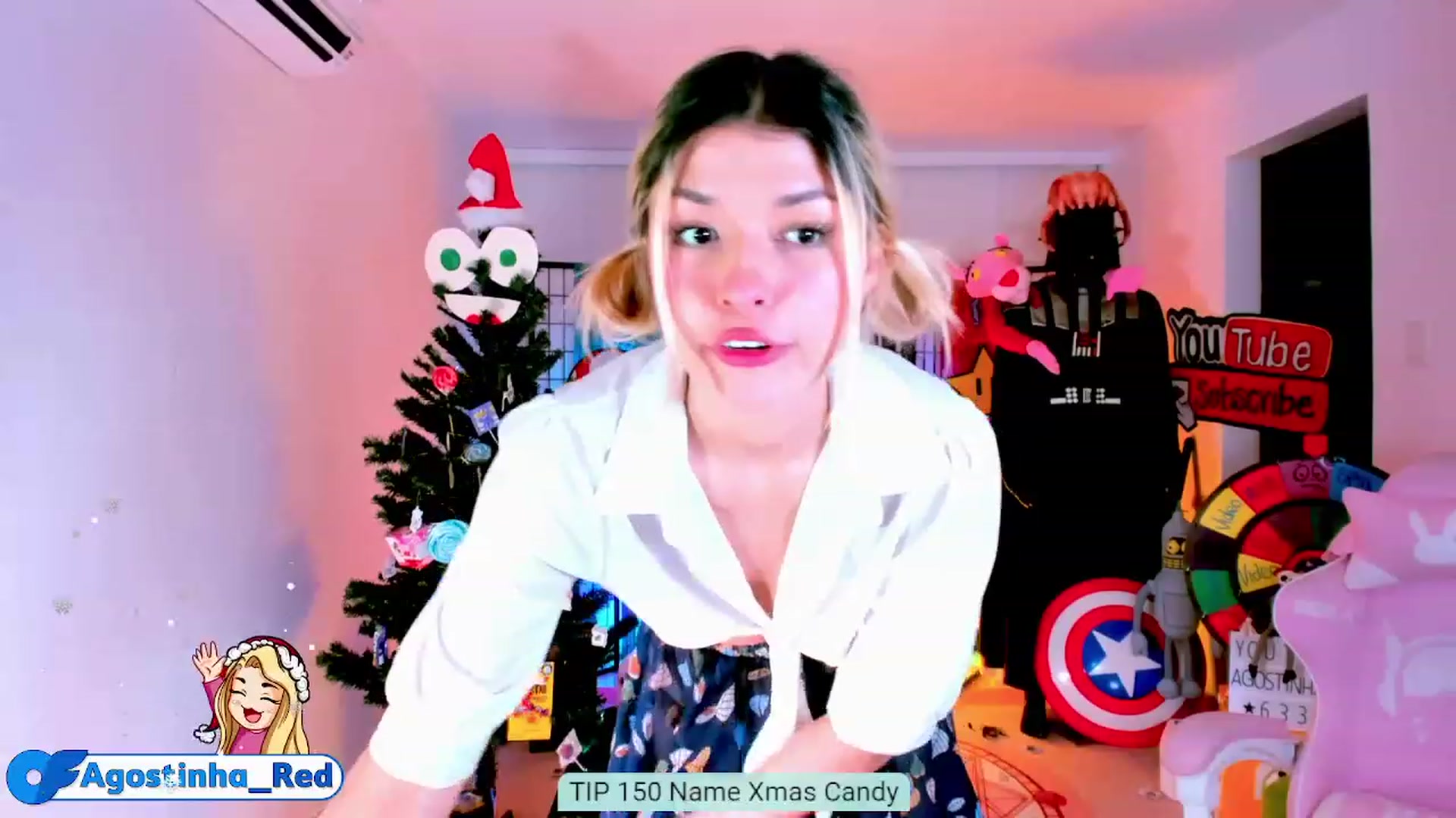 Gallery image thumbnail from Agostinha_Red's myfreecams stream on, 12/11/2022, 01:14 image 13 of 20