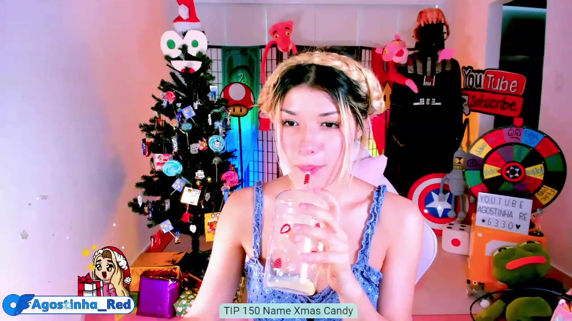 Gallery image thumbnail from Agostinha_Red's myfreecams stream on, 12/12/2022, 22:33 image 14 of 20