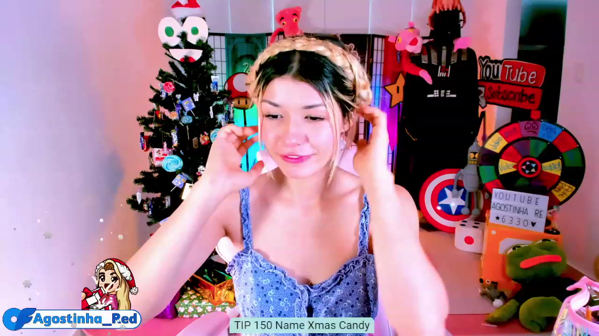 Gallery image thumbnail from Agostinha_Red's myfreecams stream on, 12/12/2022, 22:33 image 8 of 20