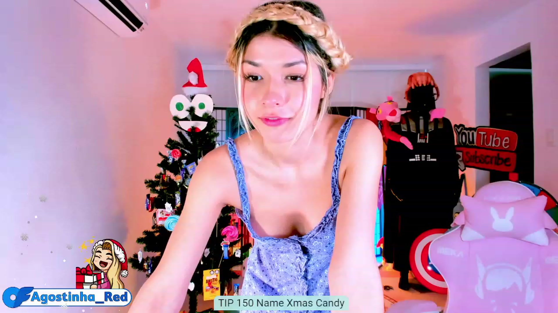 Gallery image thumbnail from Agostinha_Red's myfreecams stream on, 12/12/2022, 22:33 image 18 of 20
