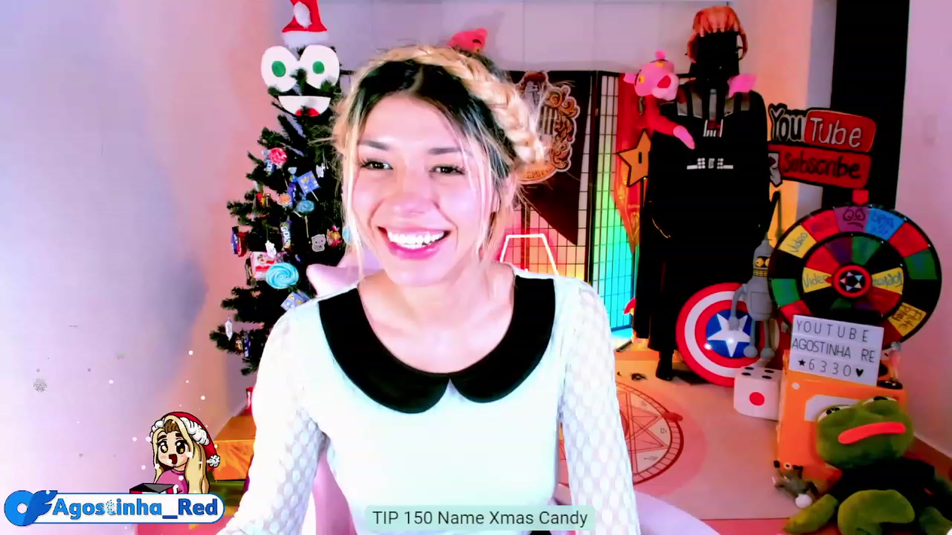 Gallery image thumbnail from Agostinha_Red's myfreecams stream on, 12/13/2022, 24:01 image 4 of 20