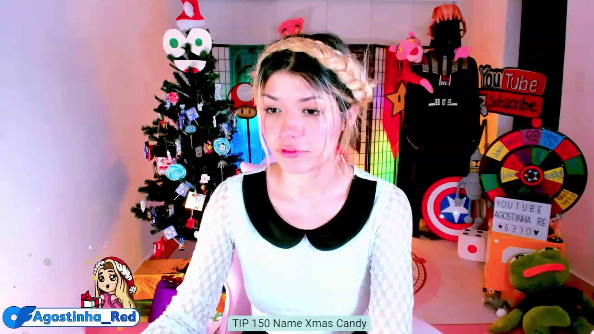Gallery image thumbnail from Agostinha_Red's myfreecams stream on, 12/13/2022, 24:01 image 12 of 20
